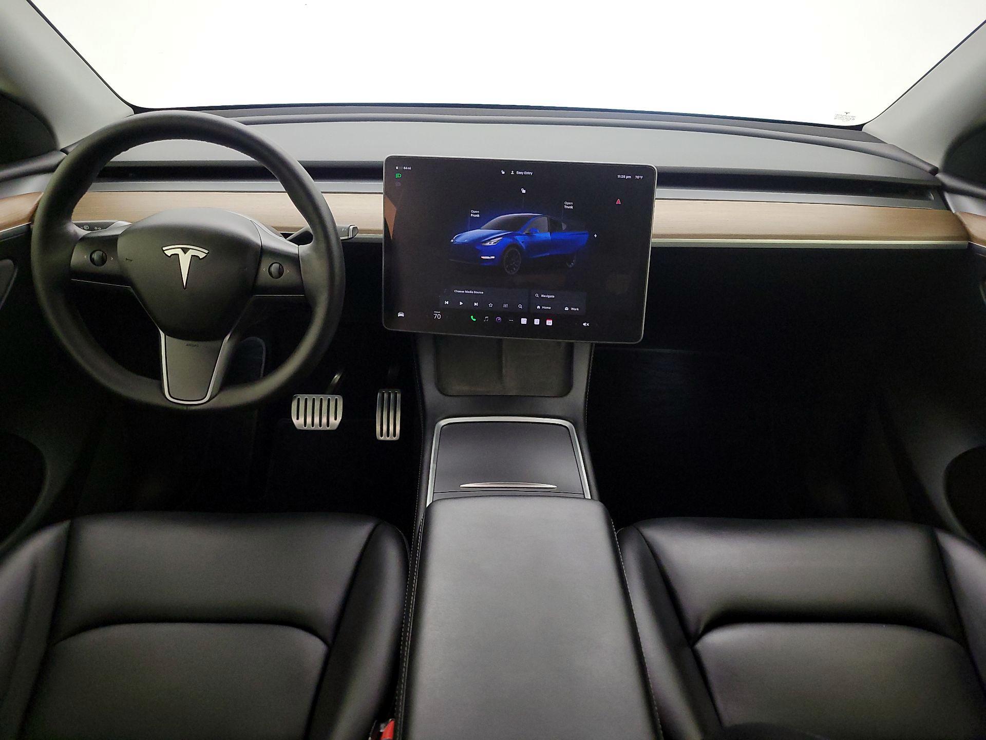 Thumbnail: 2023 Tesla Model Y - 9