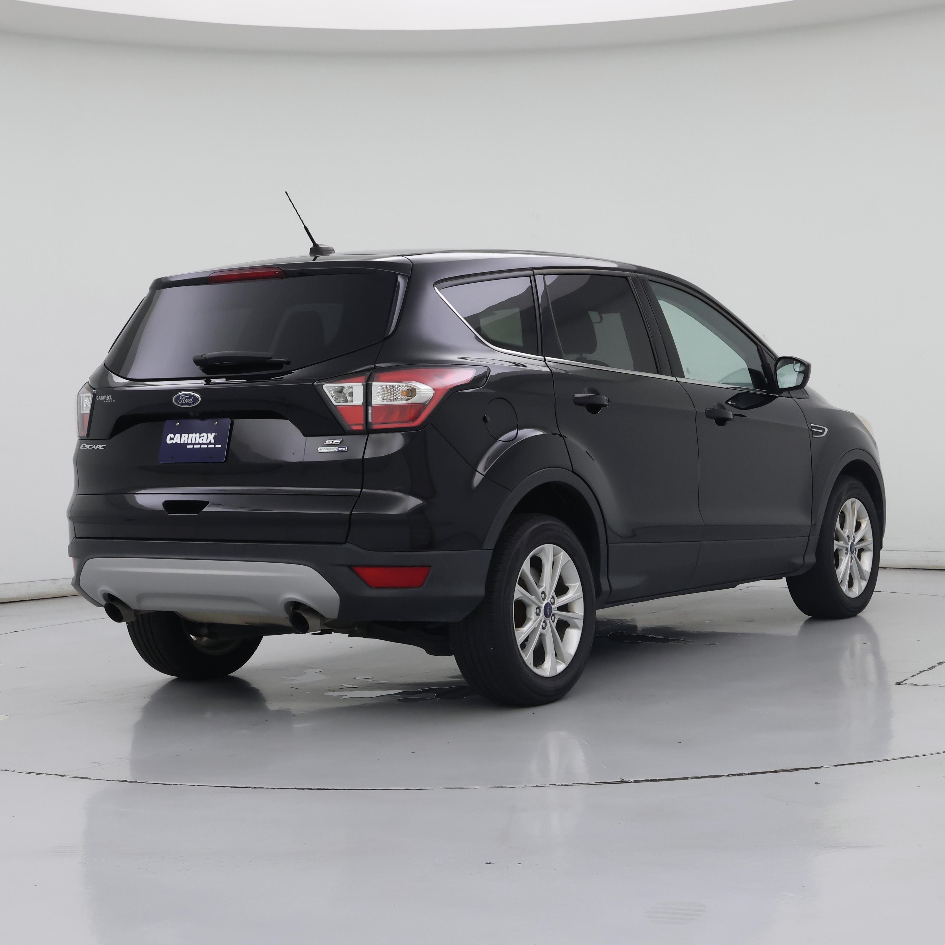 Thumbnail: 2017 Ford Escape - 8