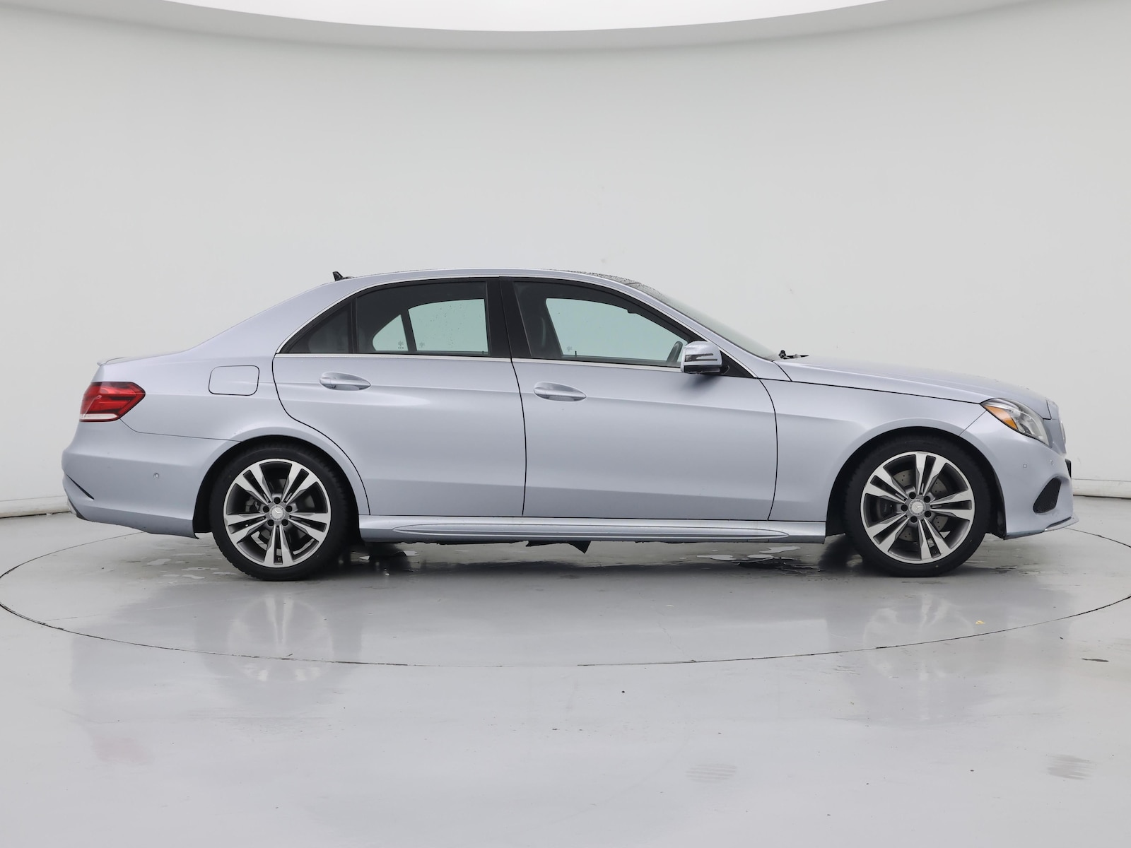 2016 Mercedes-Benz E-Class E350 Sport - Photo 8