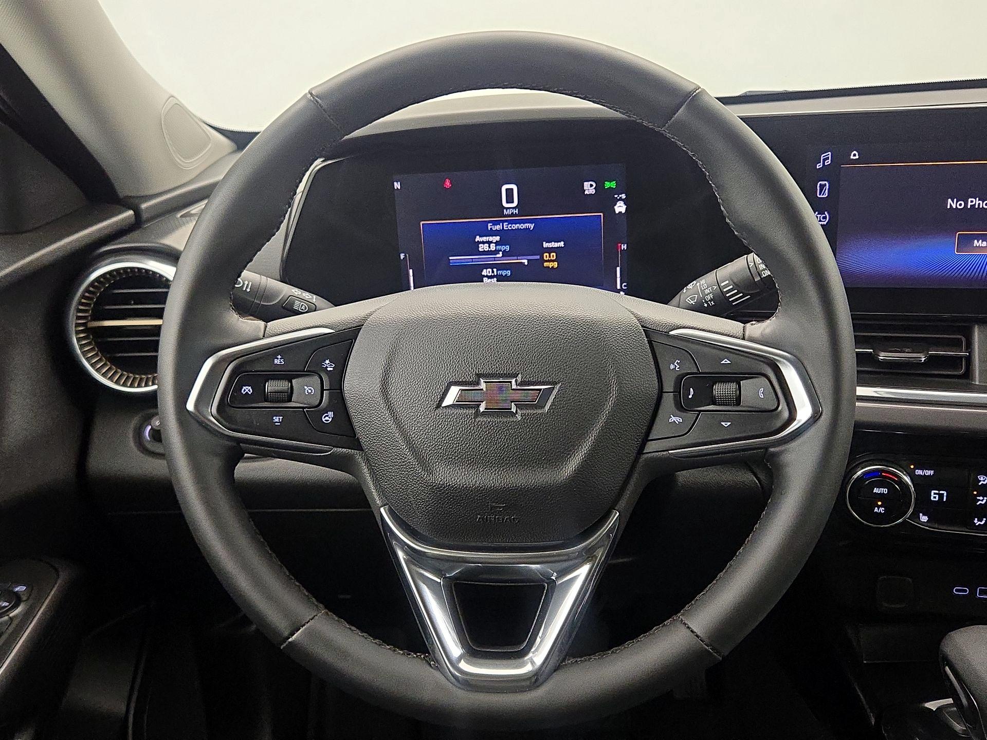 Thumbnail: 2025 Chevrolet Trax - 10