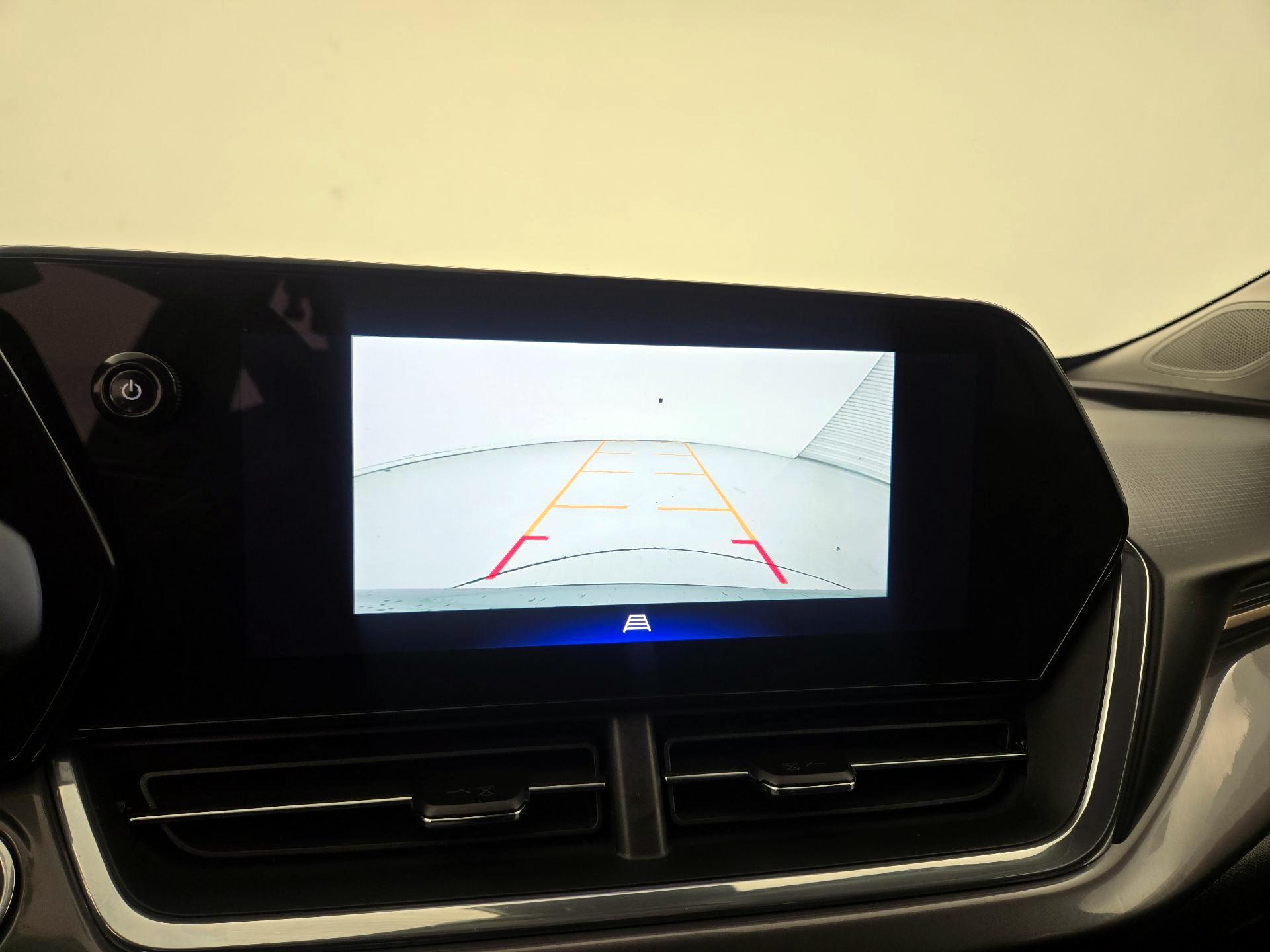 Thumbnail: 2025 Chevrolet Trax - 14