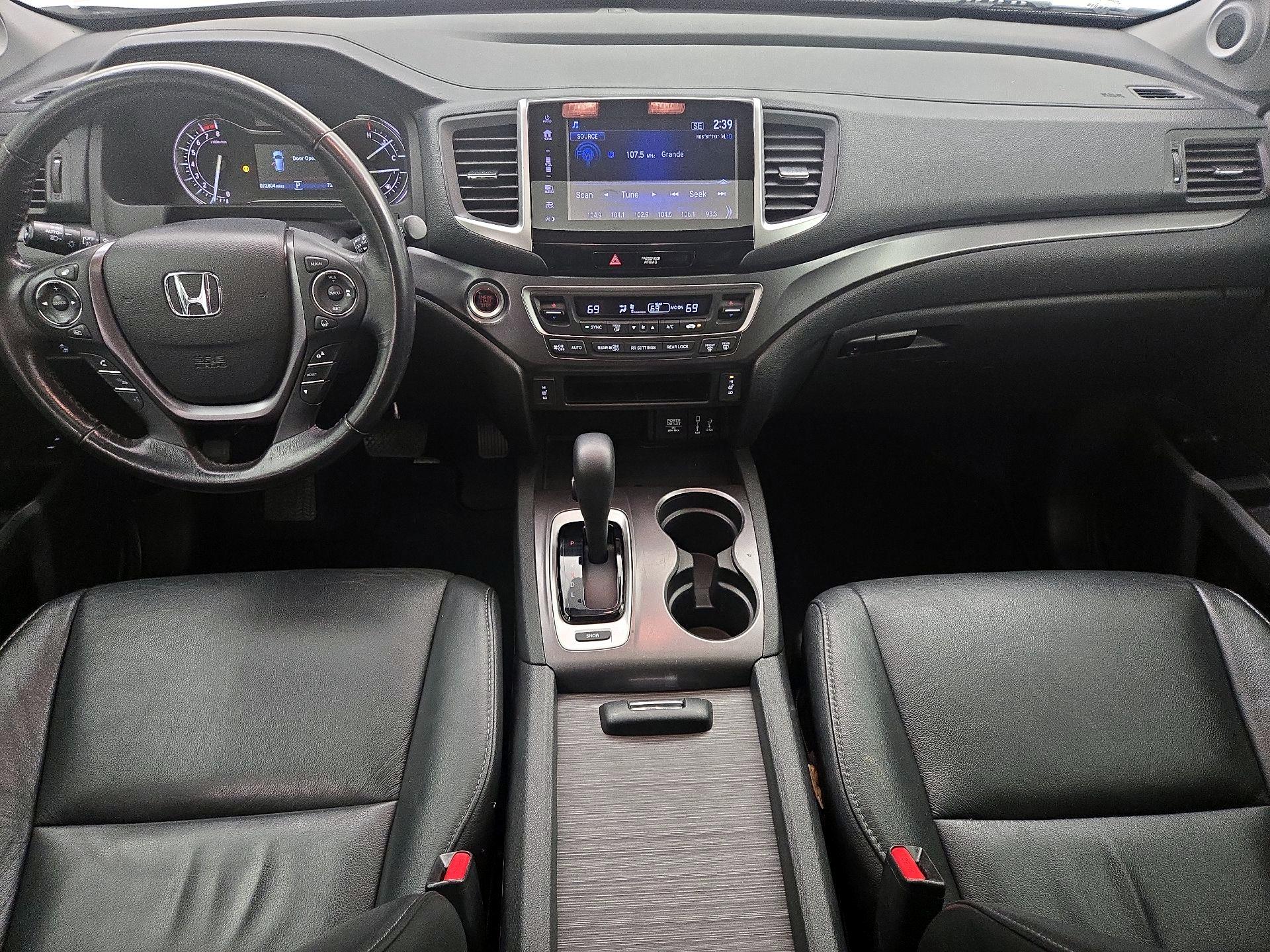 Thumbnail: 2018 Honda Pilot - 9