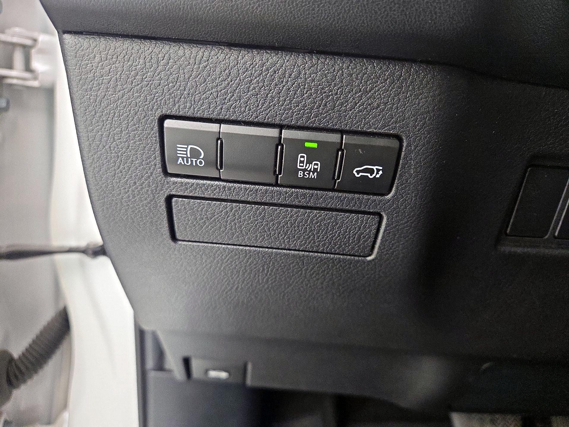 Thumbnail: 2018 Lexus NX - 13