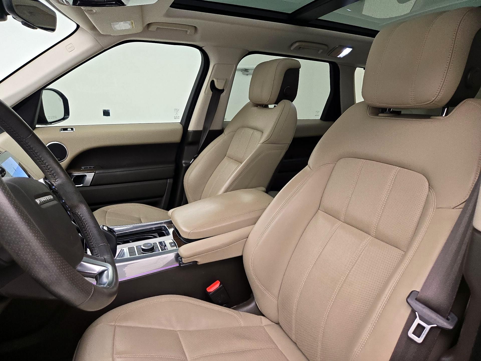Thumbnail: 2019 Land Rover Range Rover Sport - 11