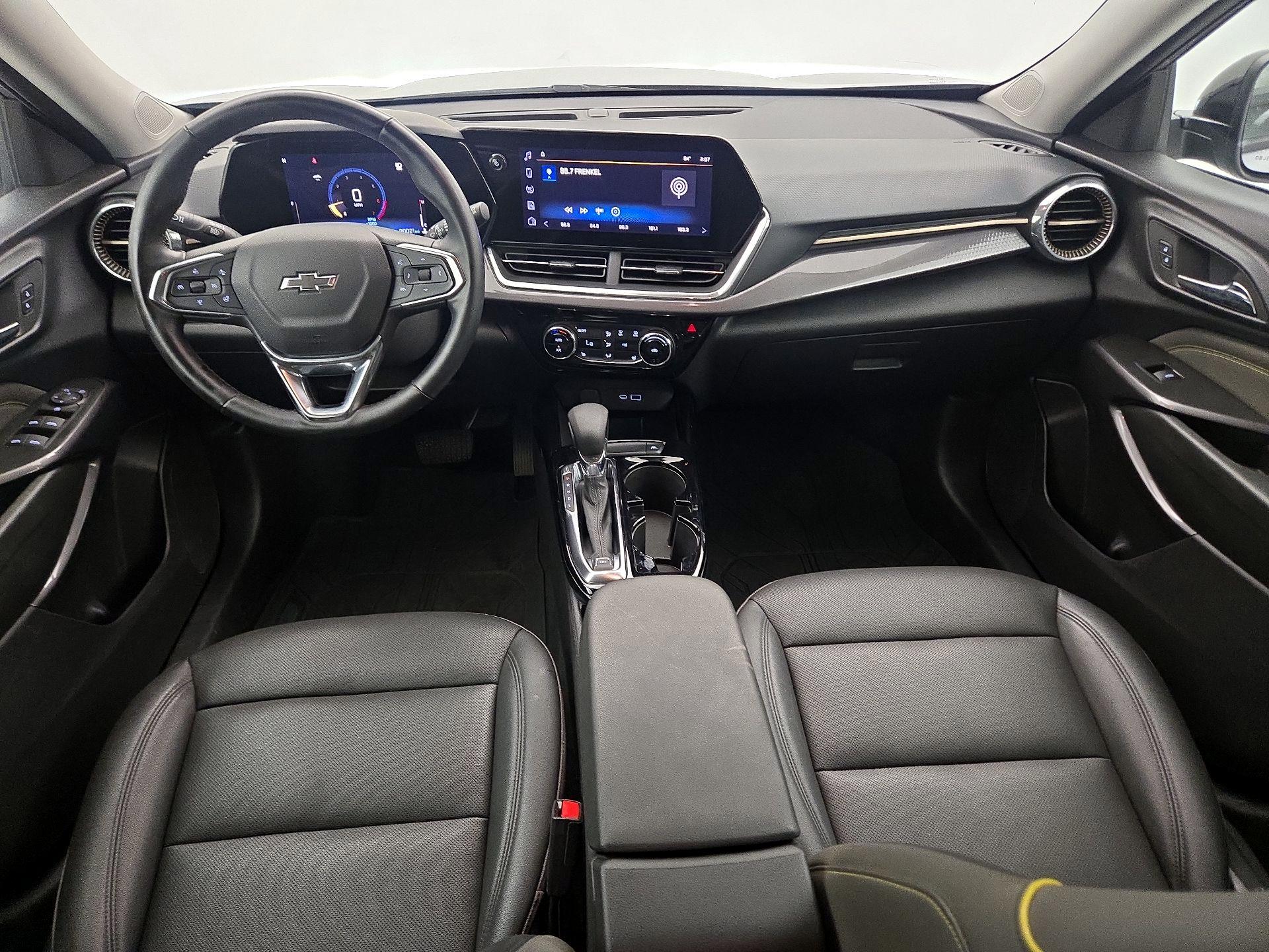 Thumbnail: 2025 Chevrolet Trax - 9