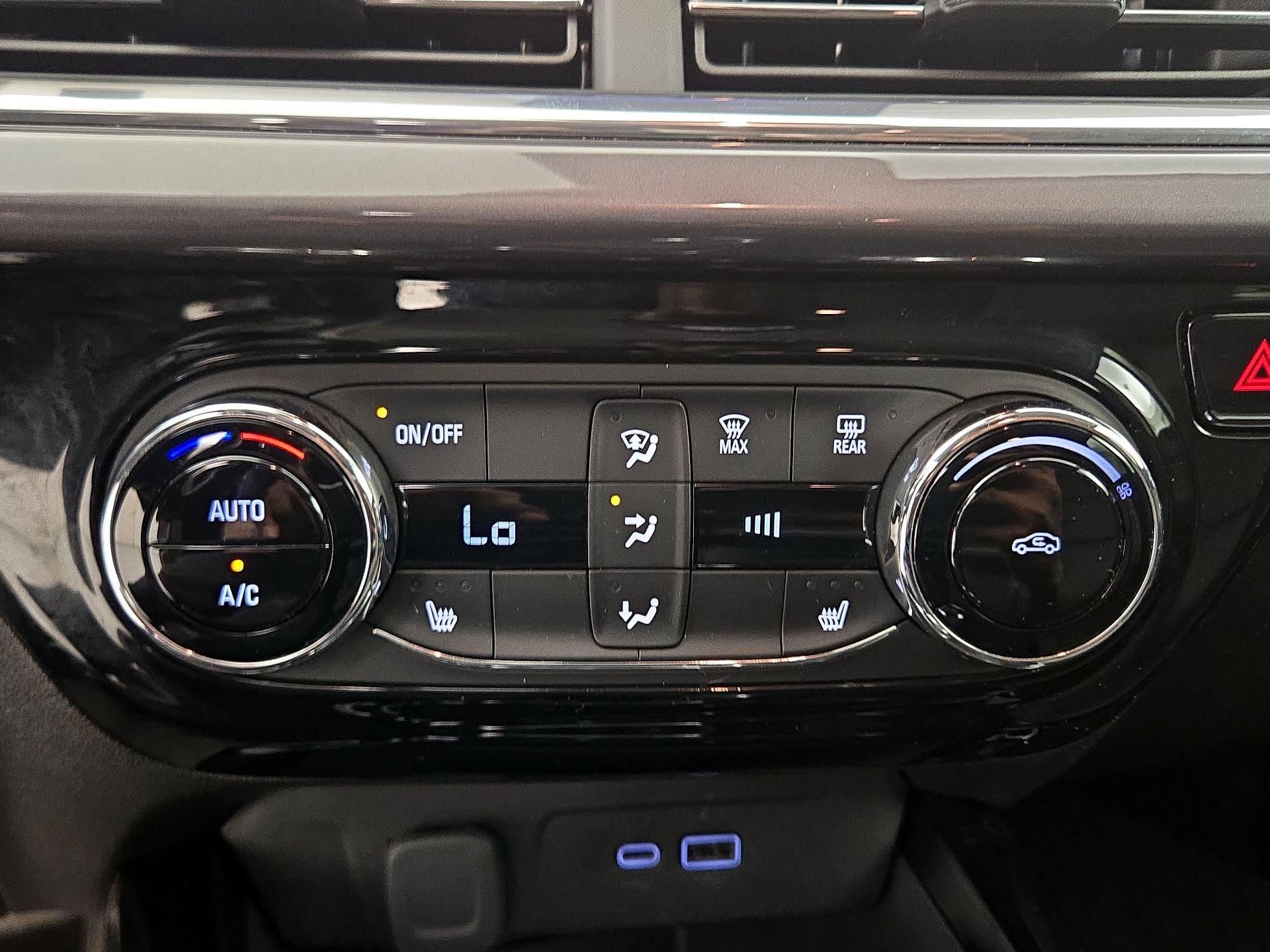 Thumbnail: 2025 Chevrolet Trax - 16