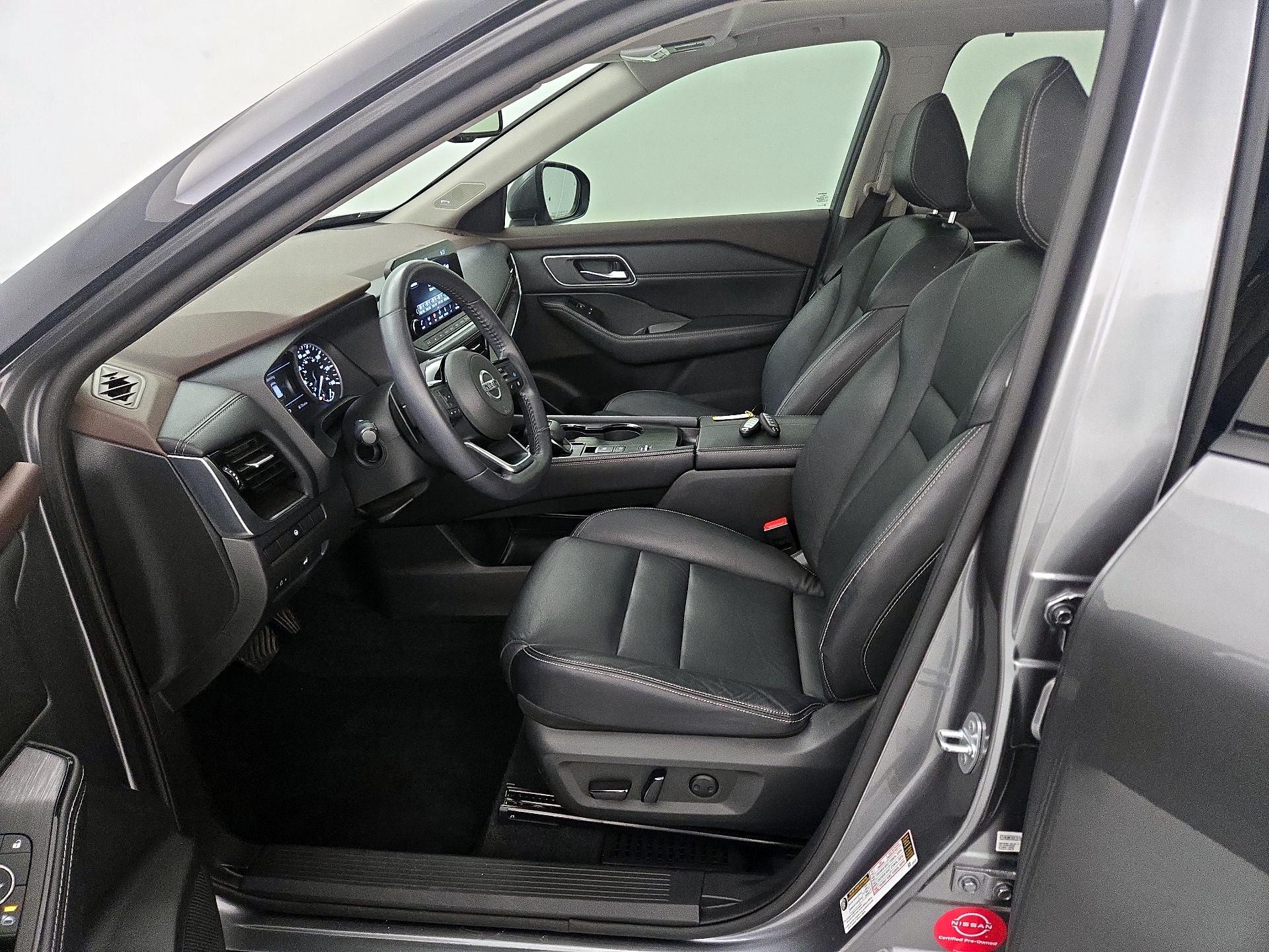 Thumbnail: 2021 Nissan Rogue - 11