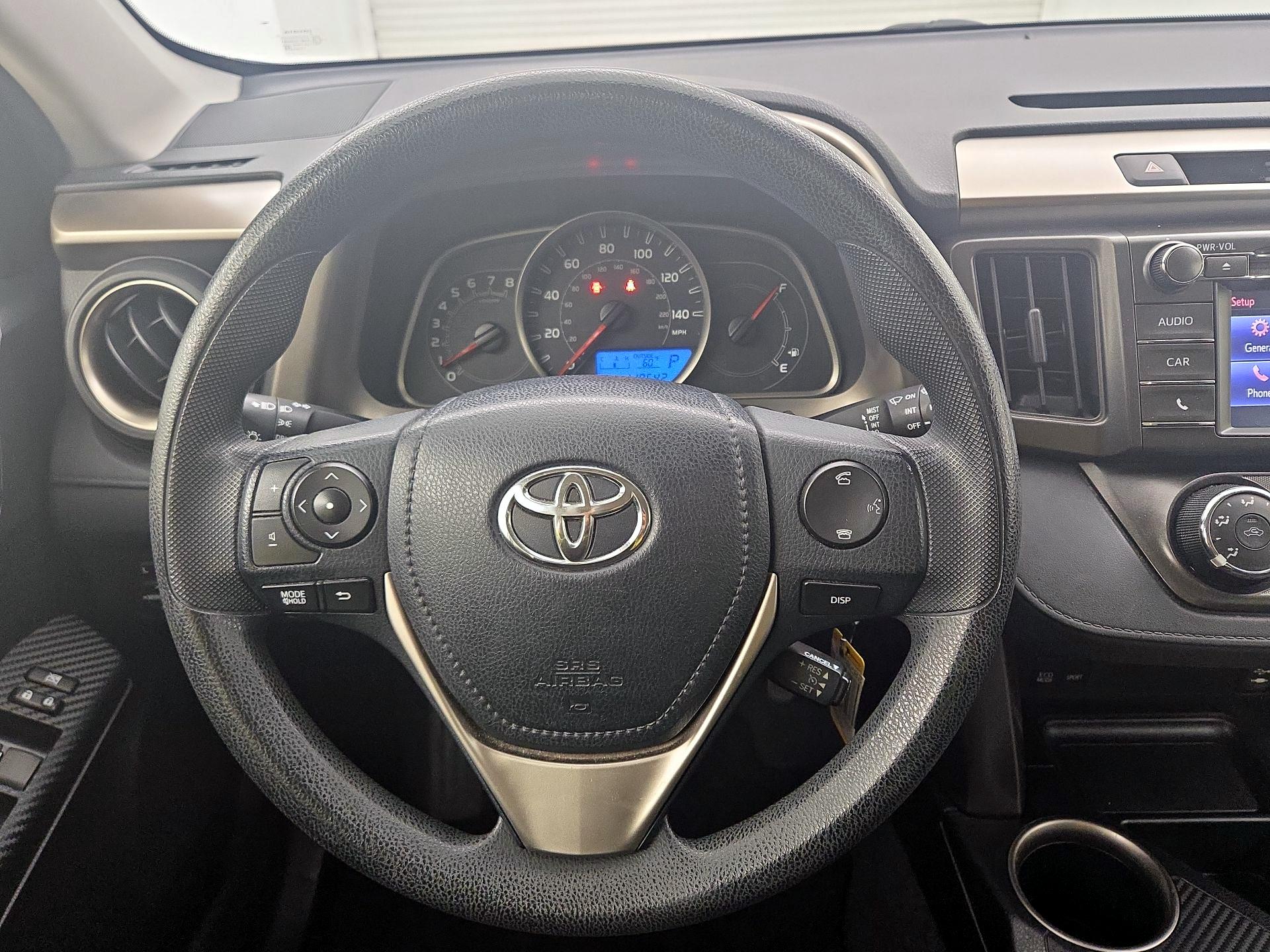 Thumbnail: 2014 Toyota RAV4 - 10