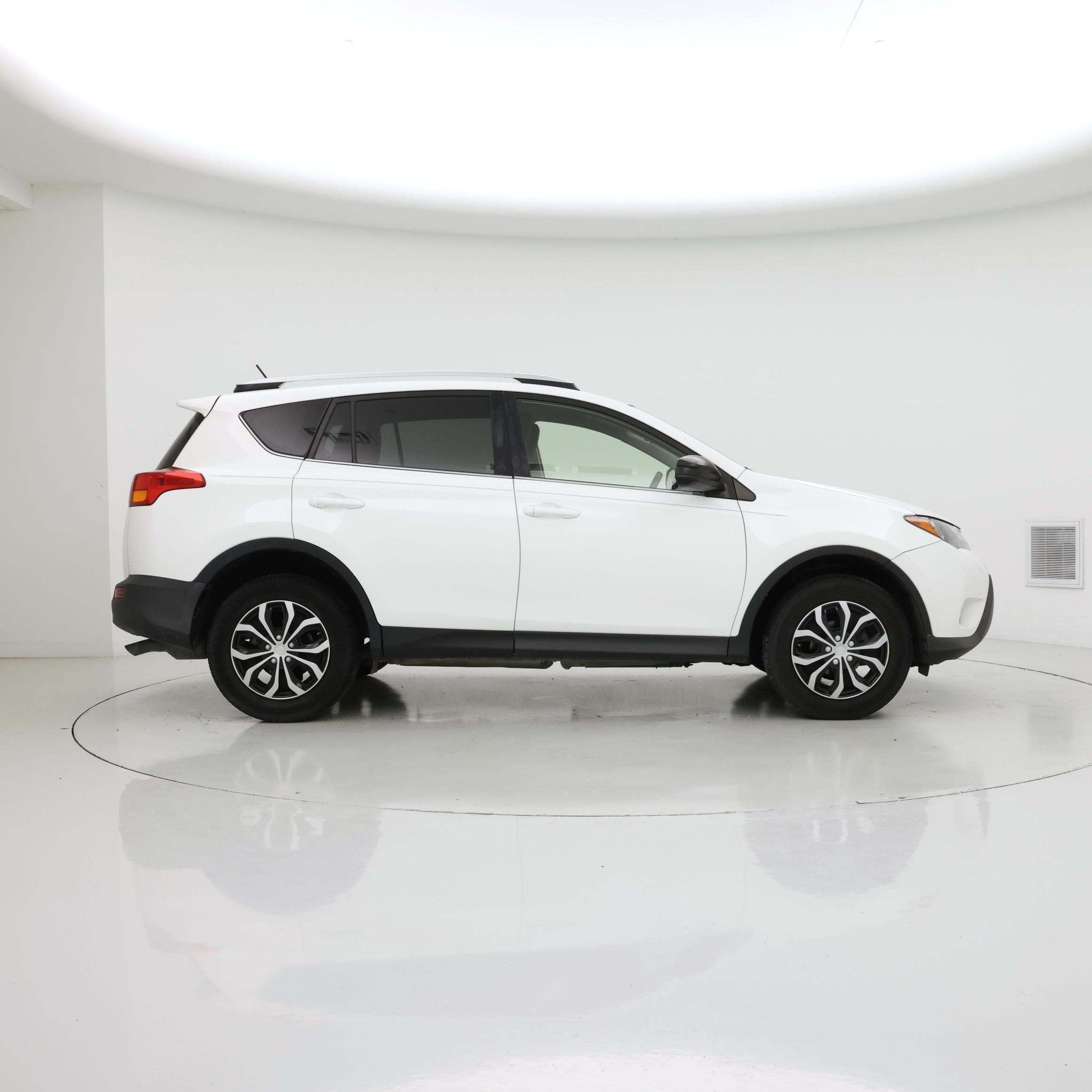 Thumbnail: 2014 Toyota RAV4 - 7