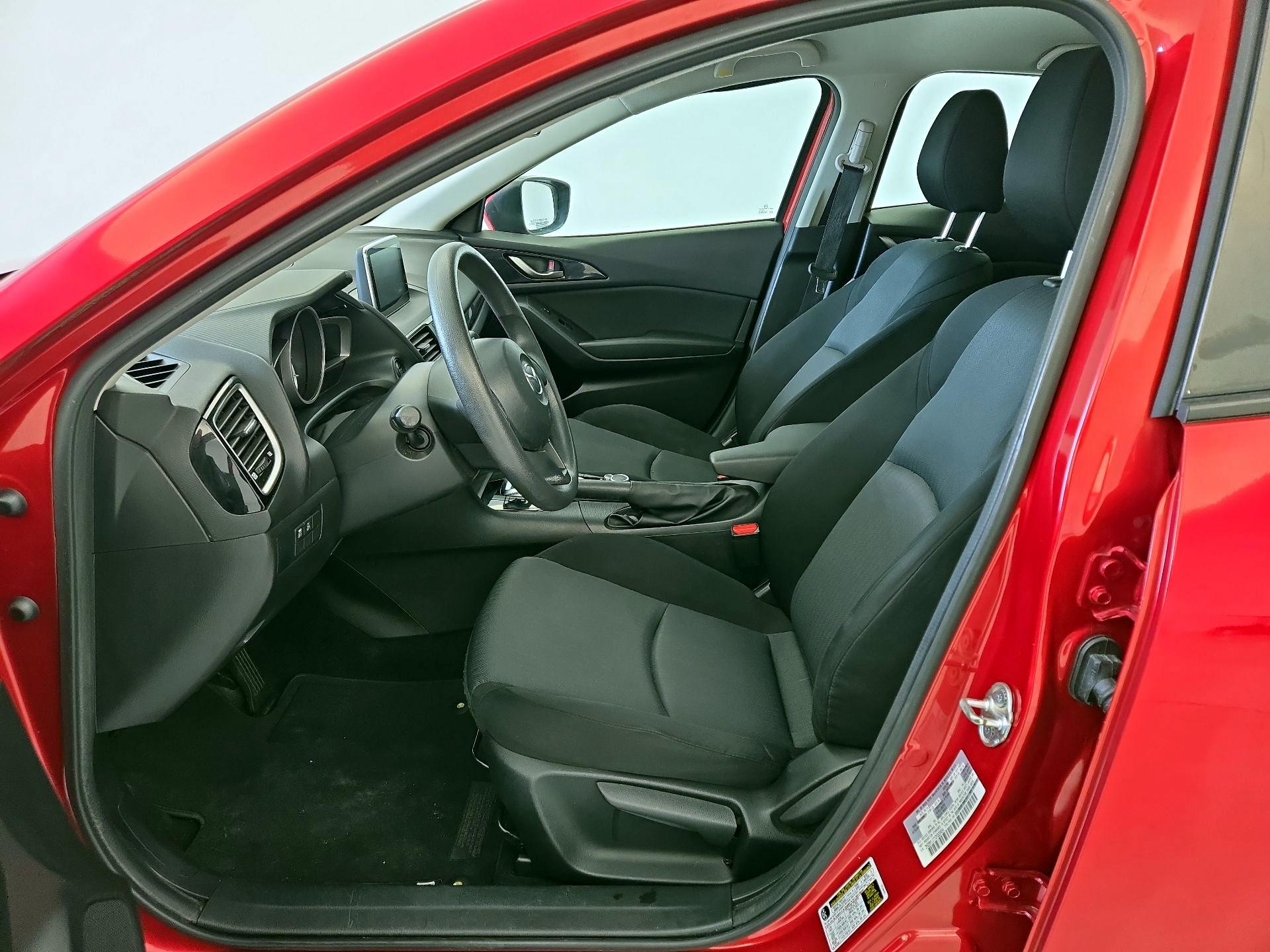 Thumbnail: 2016 Mazda Mazda3 - 11