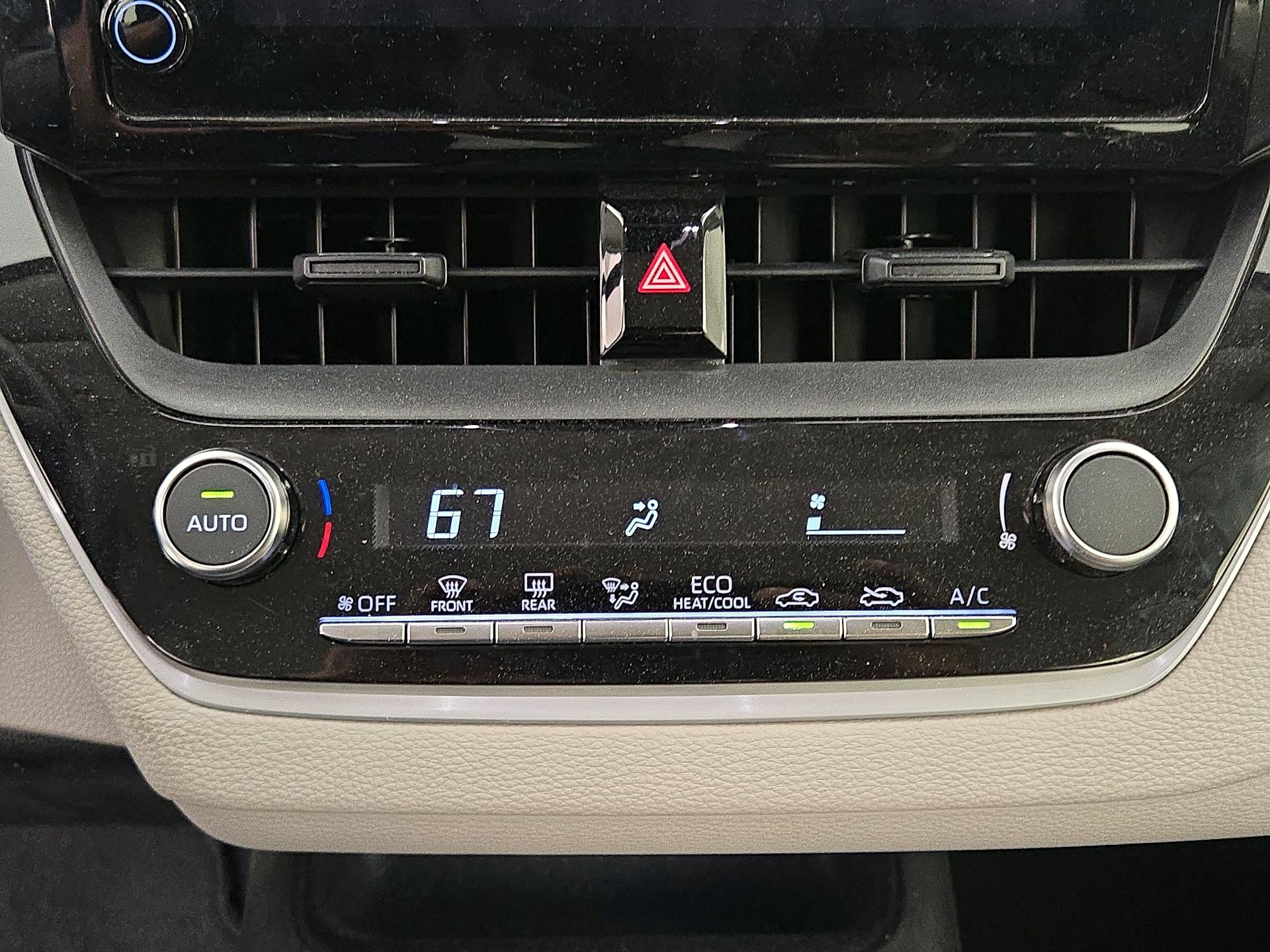 Thumbnail: 2024 Toyota Corolla - 16