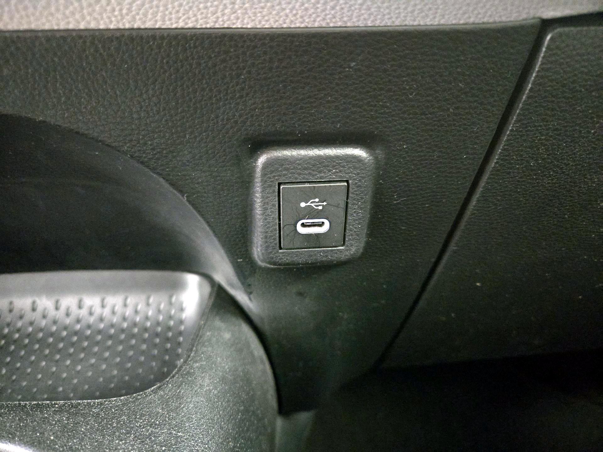 Thumbnail: 2024 Toyota Corolla - 18