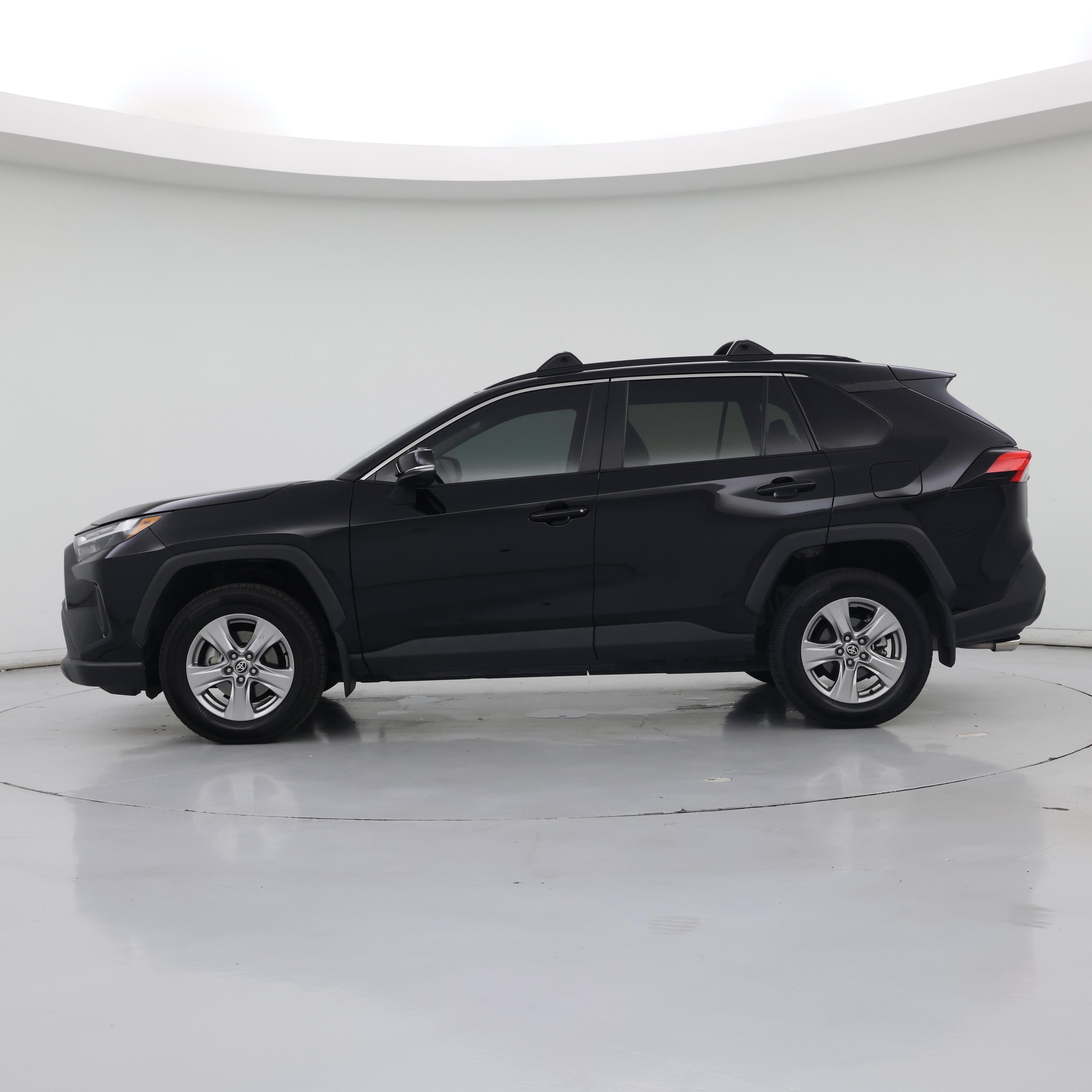 Thumbnail: 2023 Toyota RAV4 - 3