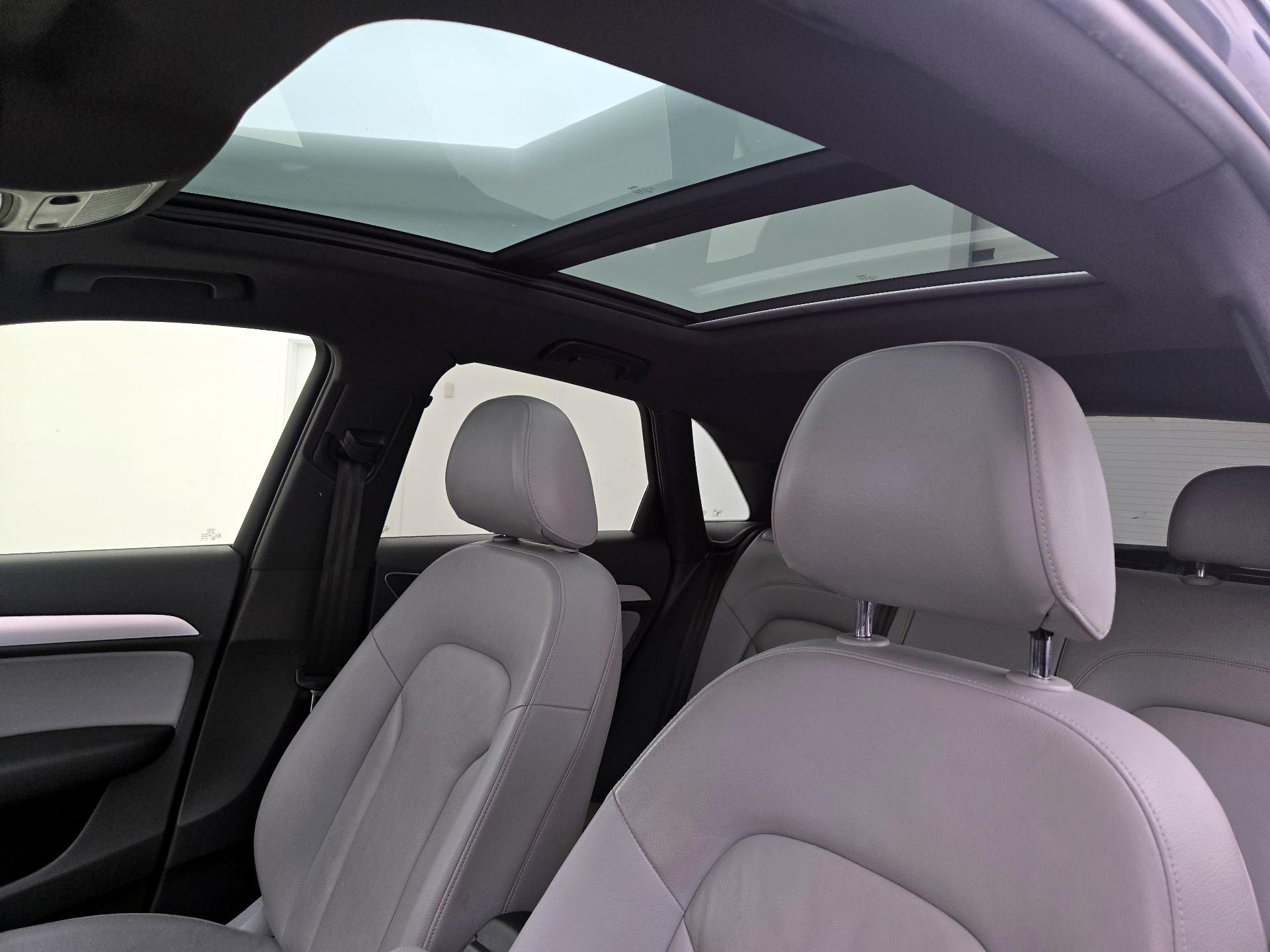Thumbnail: 2016 Audi Q3 - 18