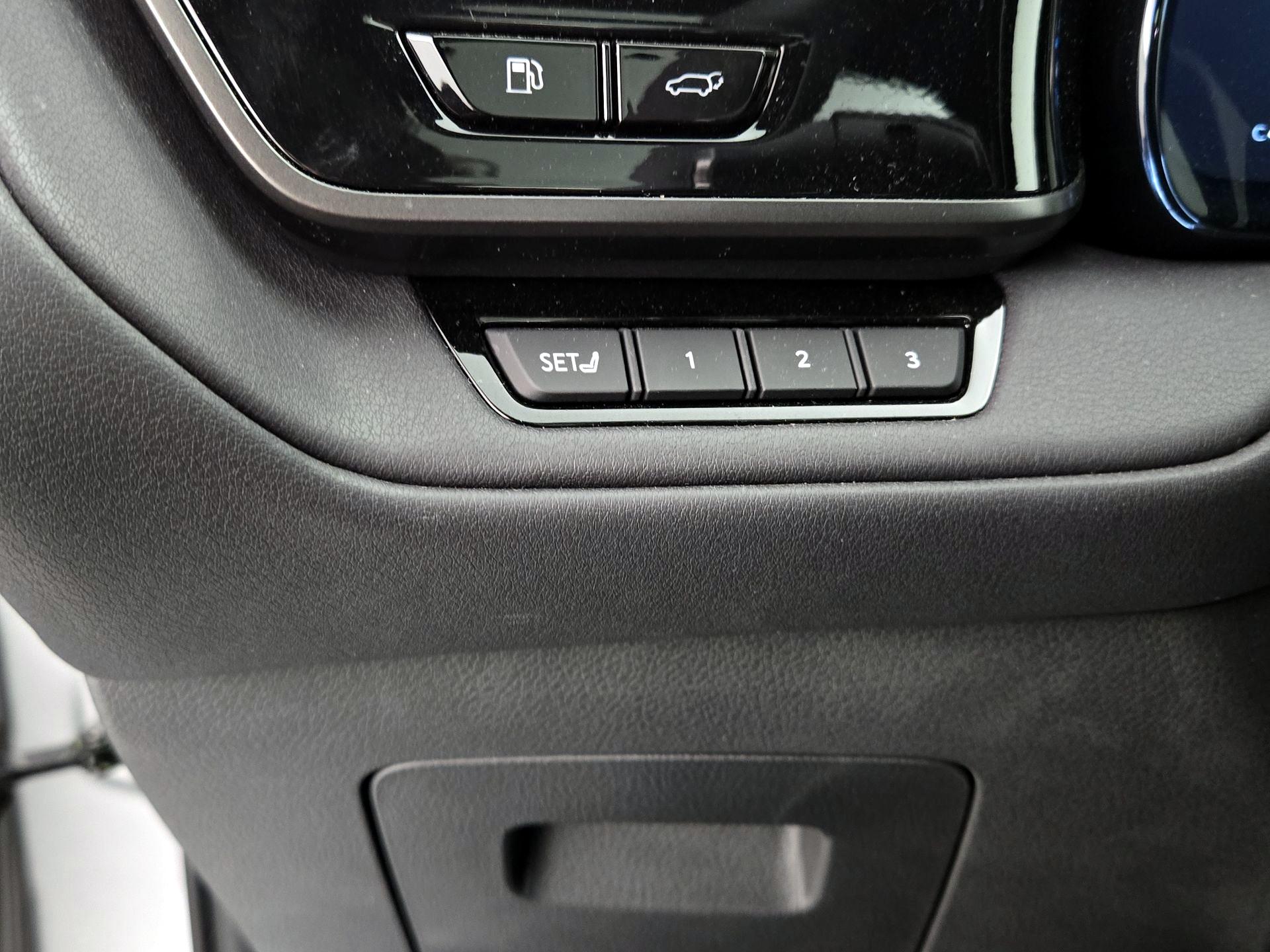 Thumbnail: 2025 Lexus TX - 13