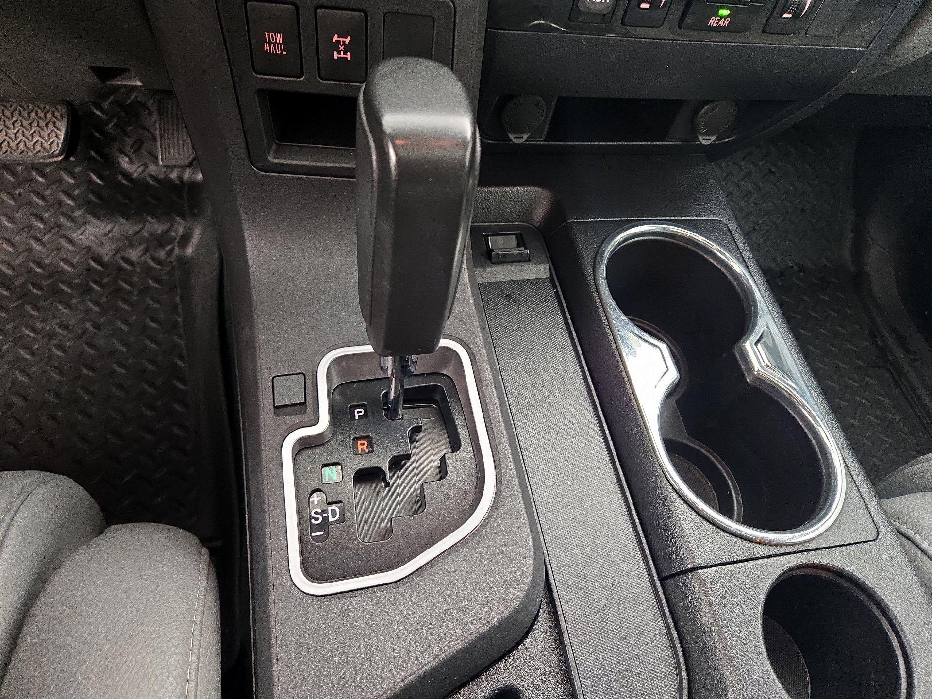 Thumbnail: 2018 Toyota Sequoia - 16
