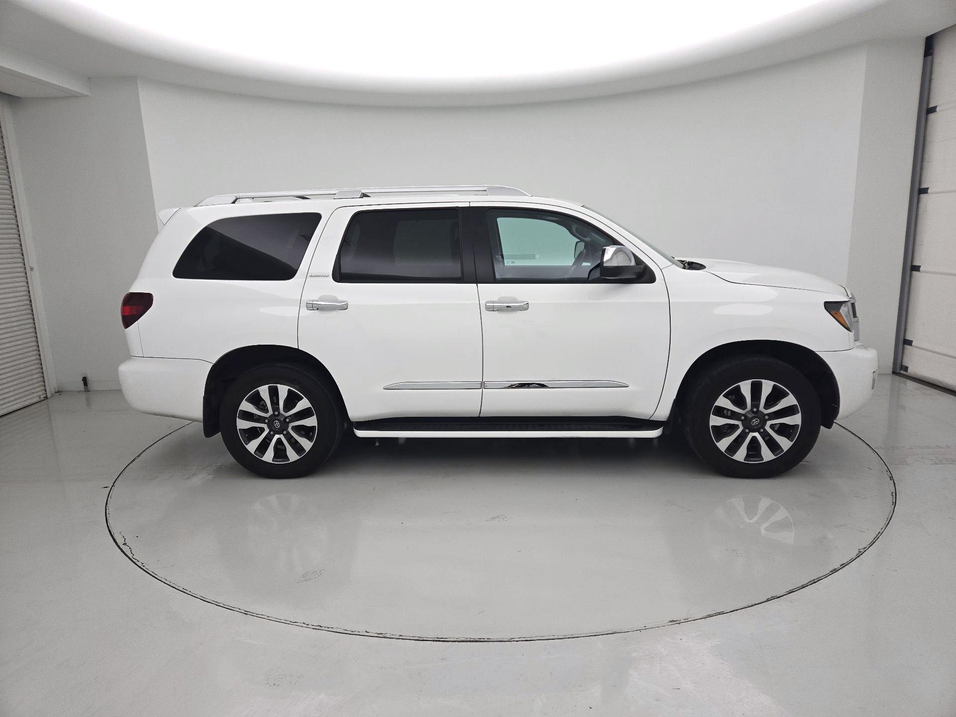 Thumbnail: 2018 Toyota Sequoia - 4