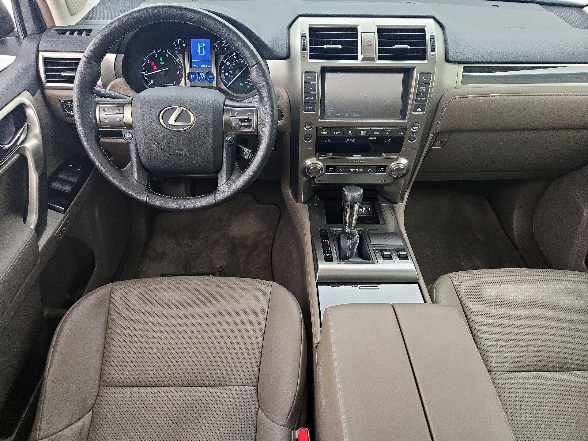 Thumbnail: 2017 Lexus GX - 9