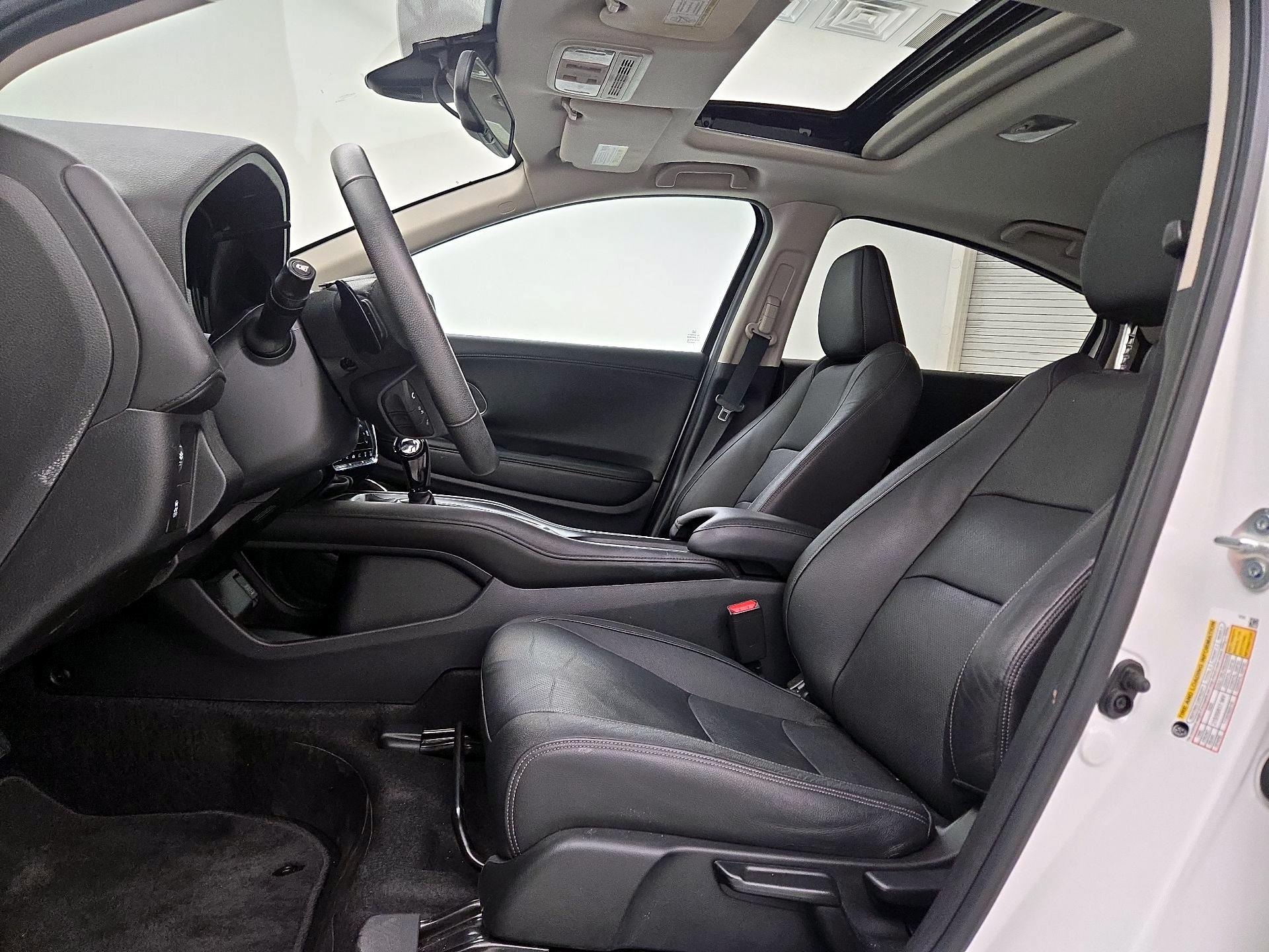 Thumbnail: 2022 Honda HR-V - 11