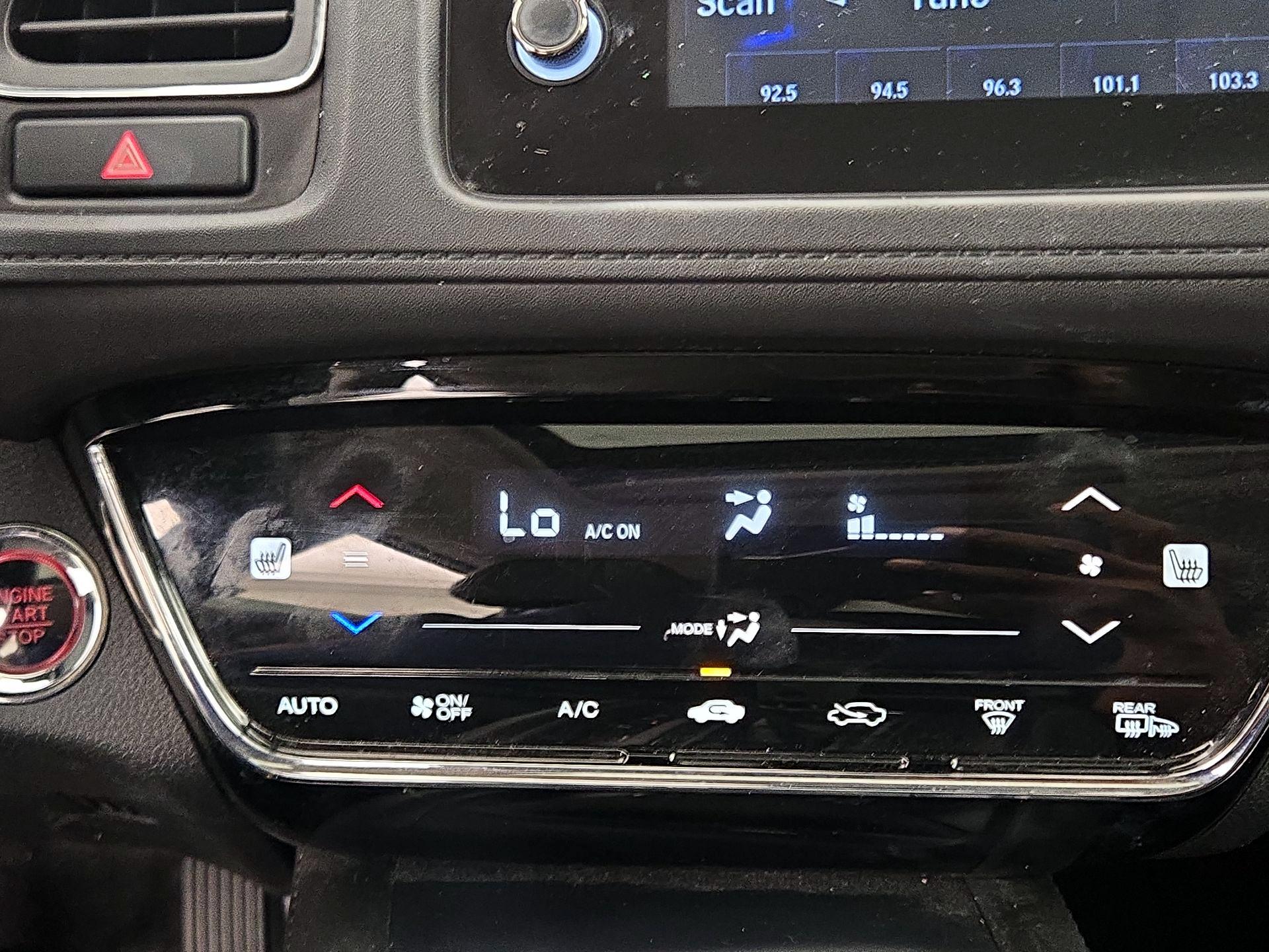 Thumbnail: 2022 Honda HR-V - 16