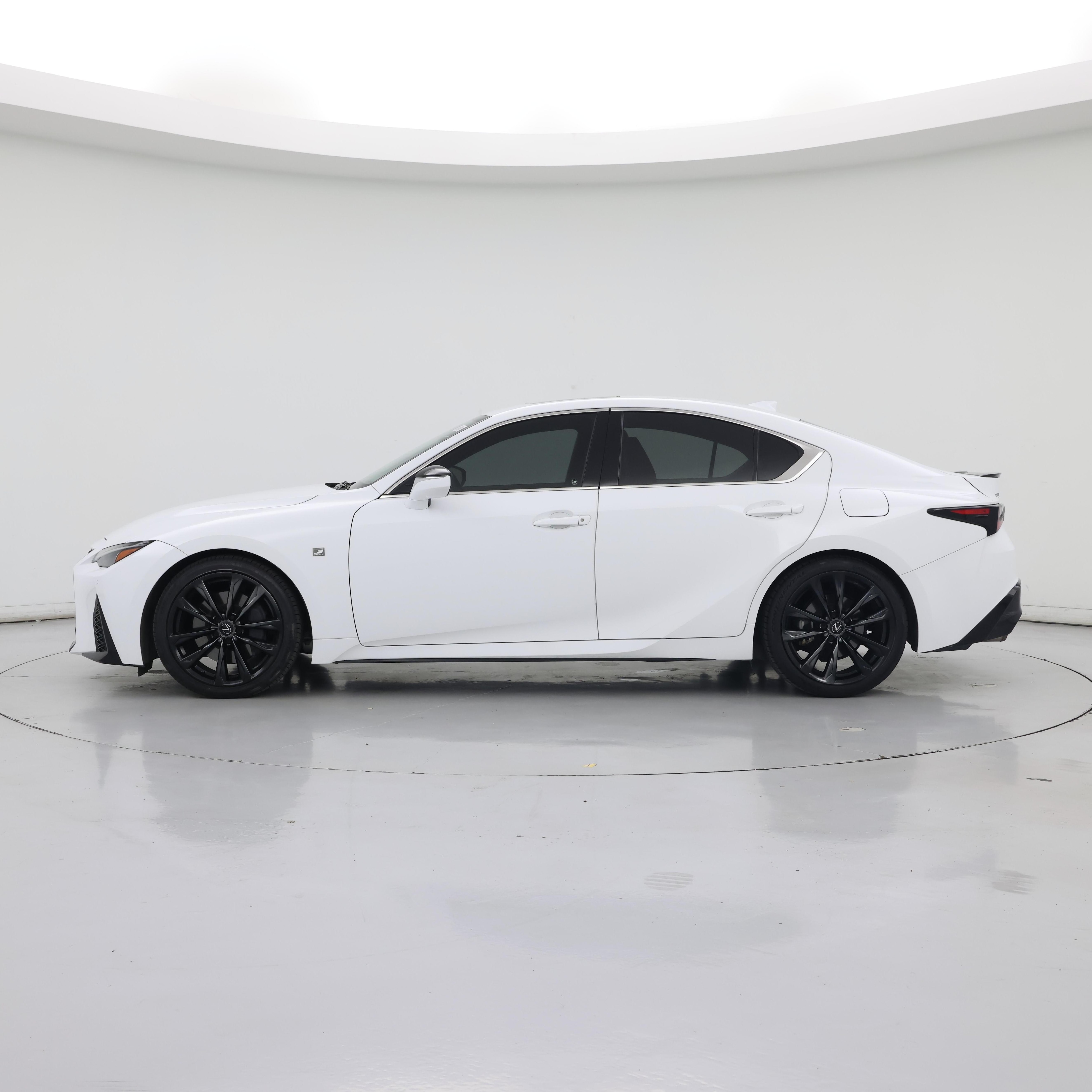 Thumbnail: 2023 Lexus IS - 3