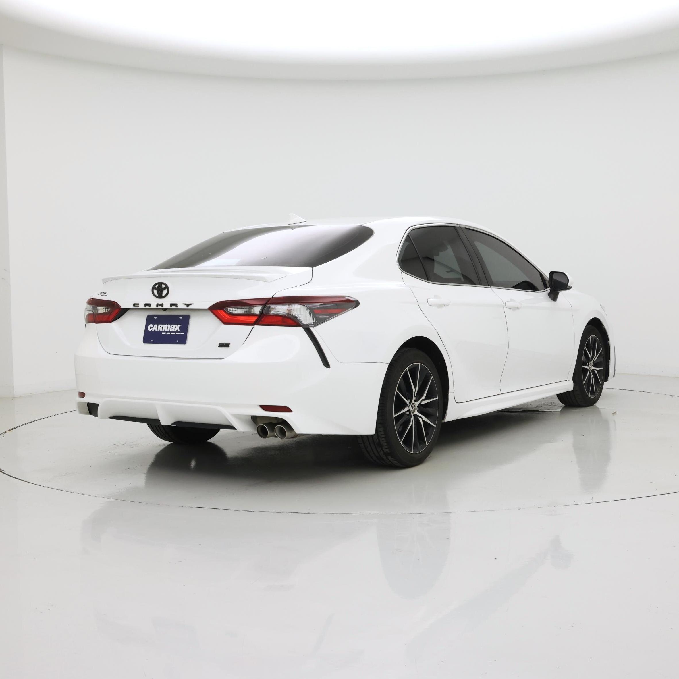 Thumbnail: 2023 Toyota Camry - 8
