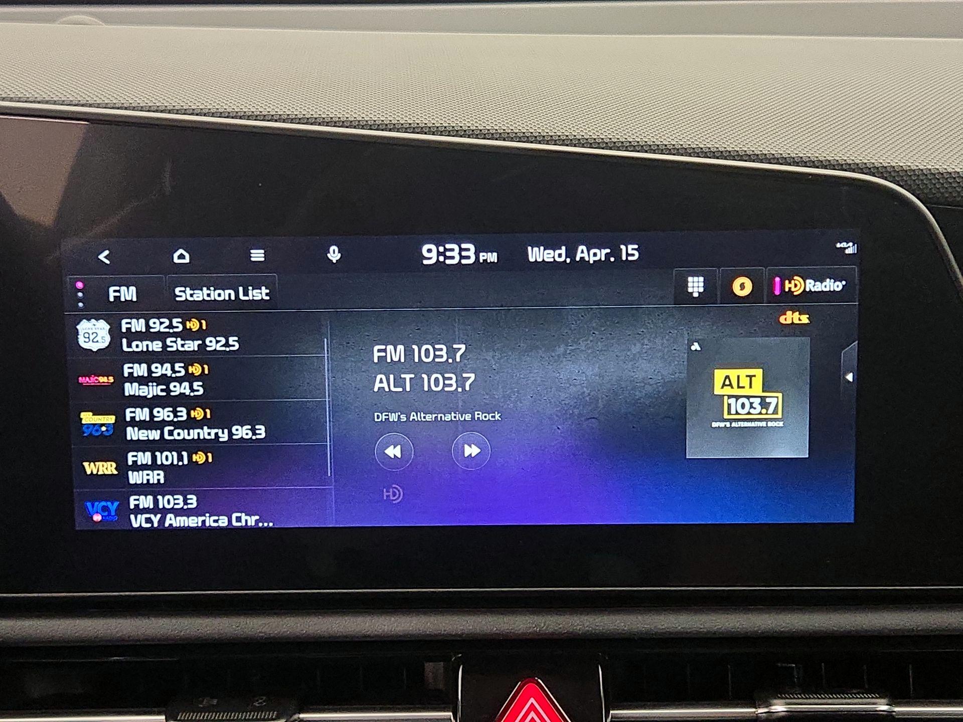 Thumbnail: 2025 Kia Niro - 16