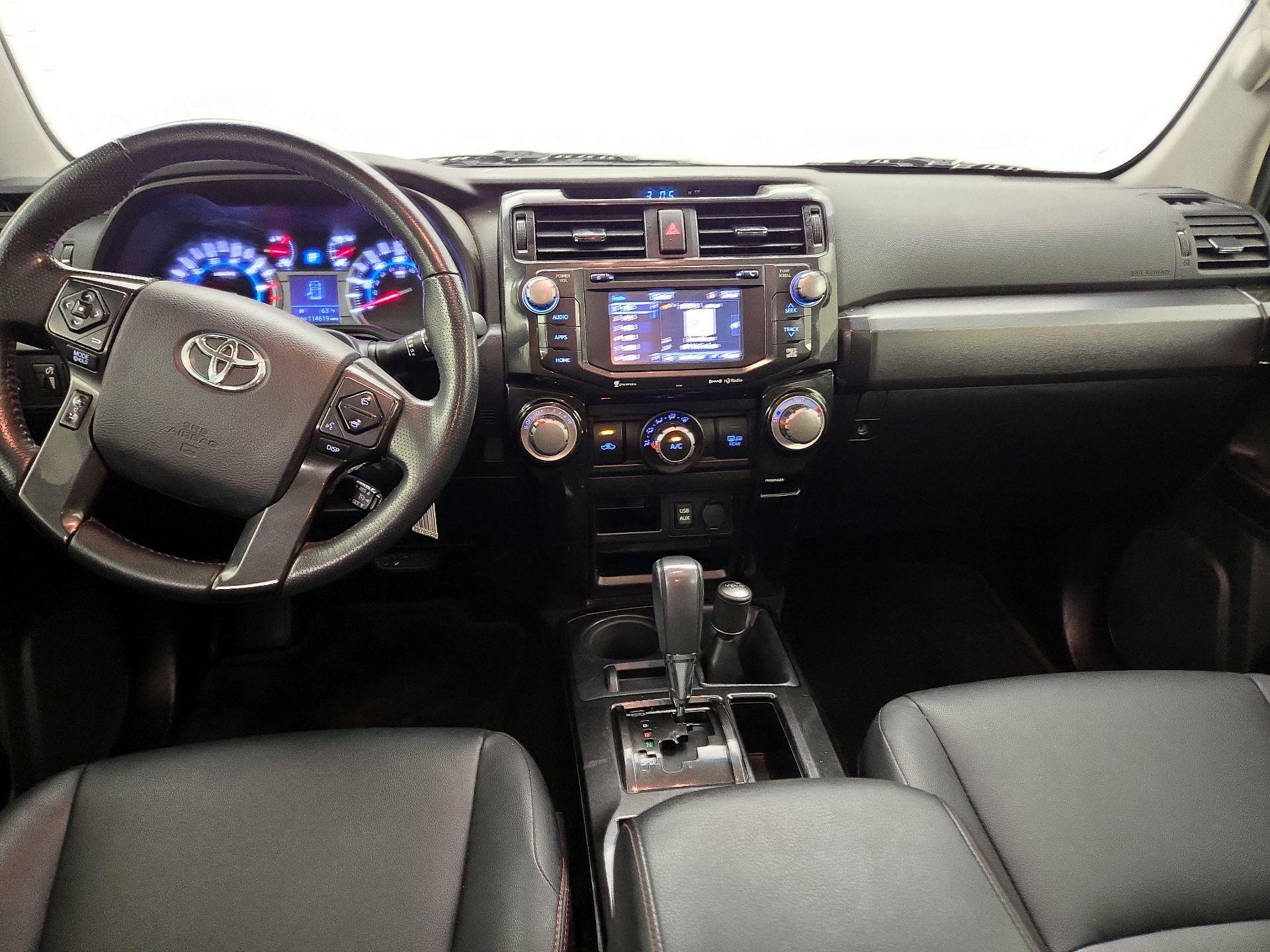 Thumbnail: 2016 Toyota 4Runner - 9