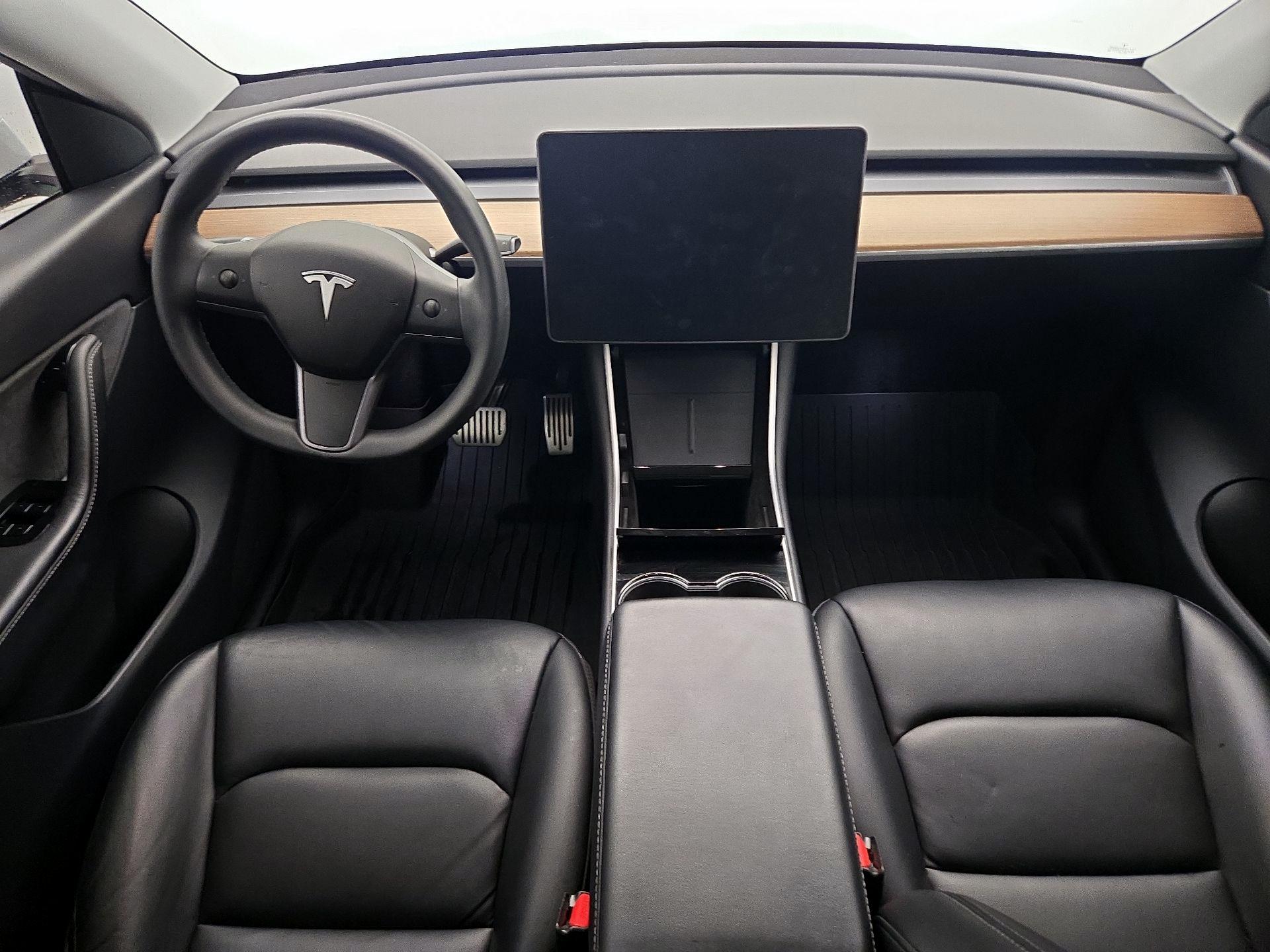 Thumbnail: 2020 Tesla Model Y - 9