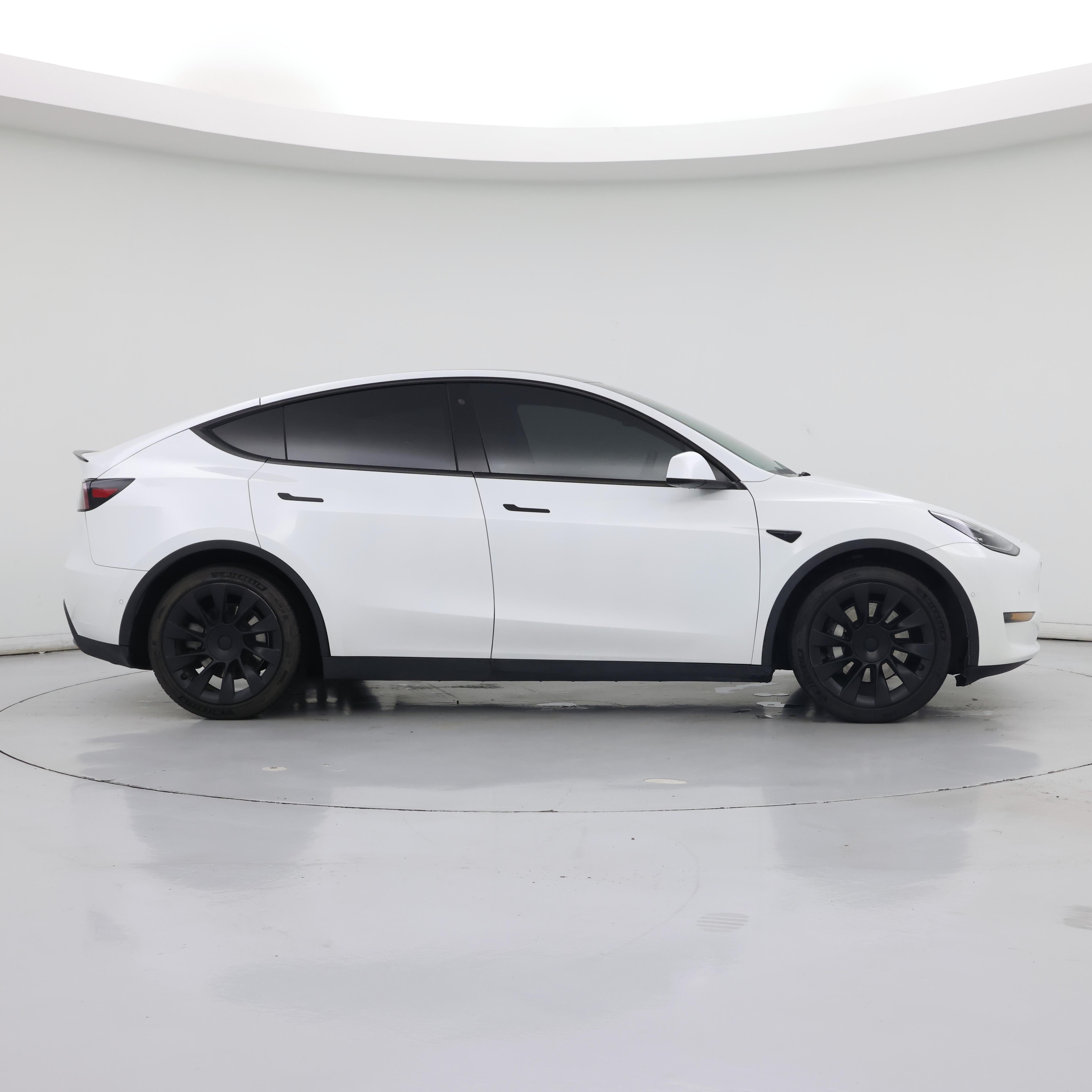Thumbnail: 2020 Tesla Model Y - 7