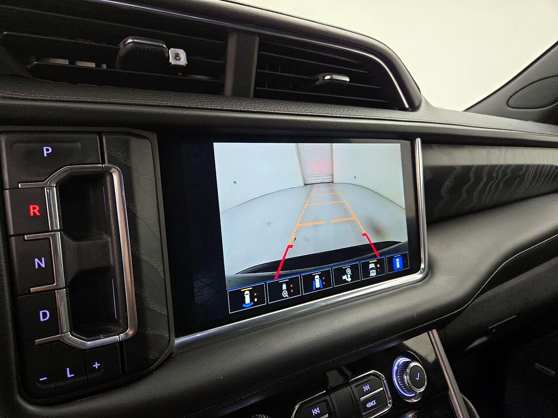 Thumbnail: 2022 GMC Yukon - 15