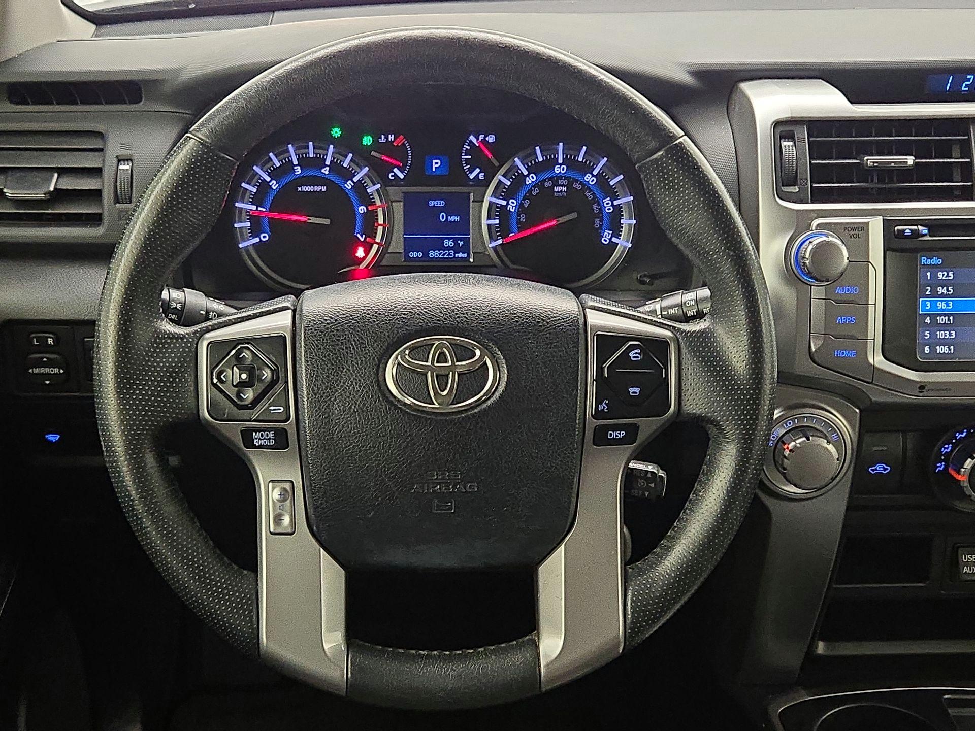 Thumbnail: 2017 Toyota 4Runner - 10