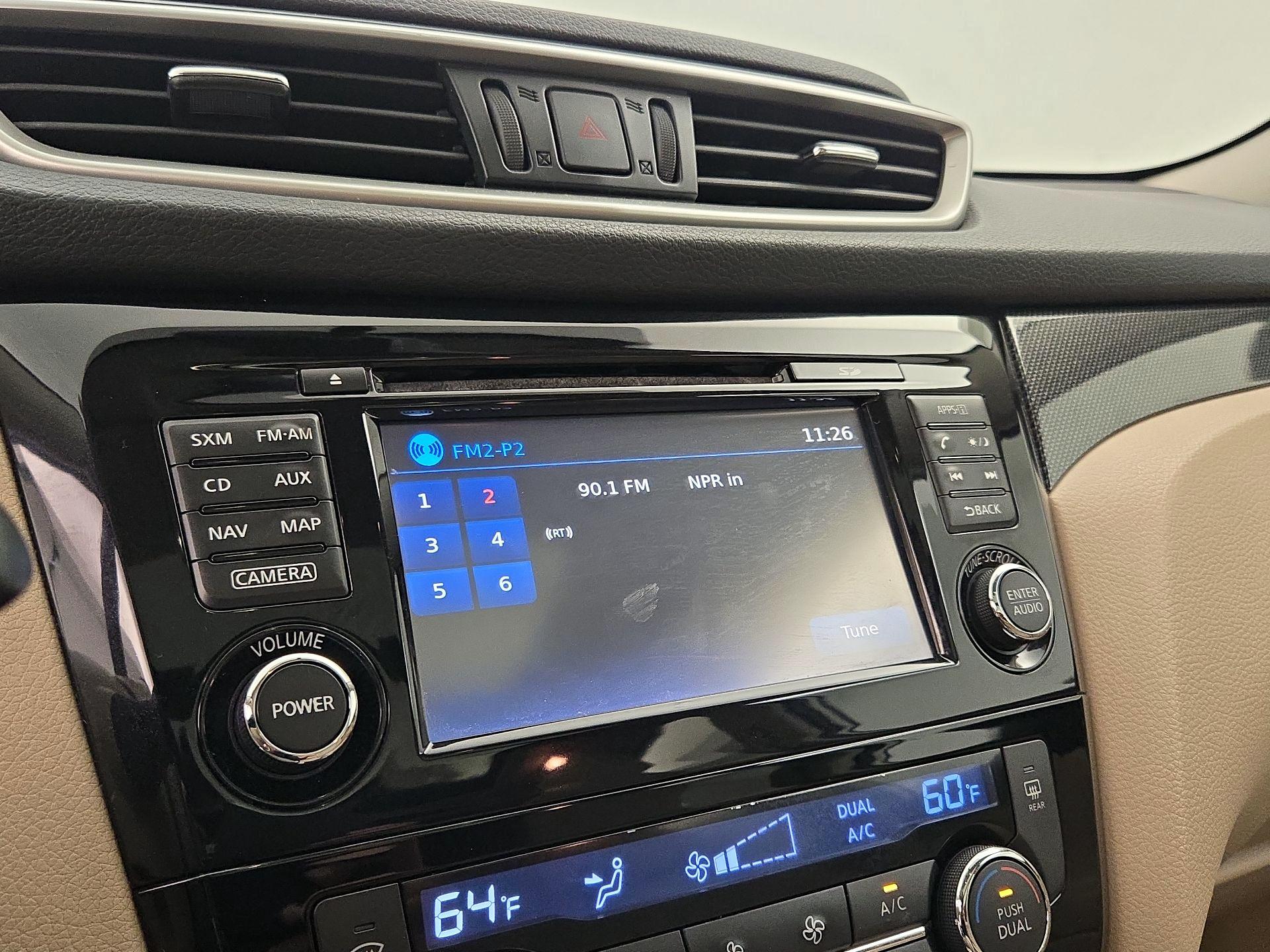 Thumbnail: 2014 Nissan Rogue - 16
