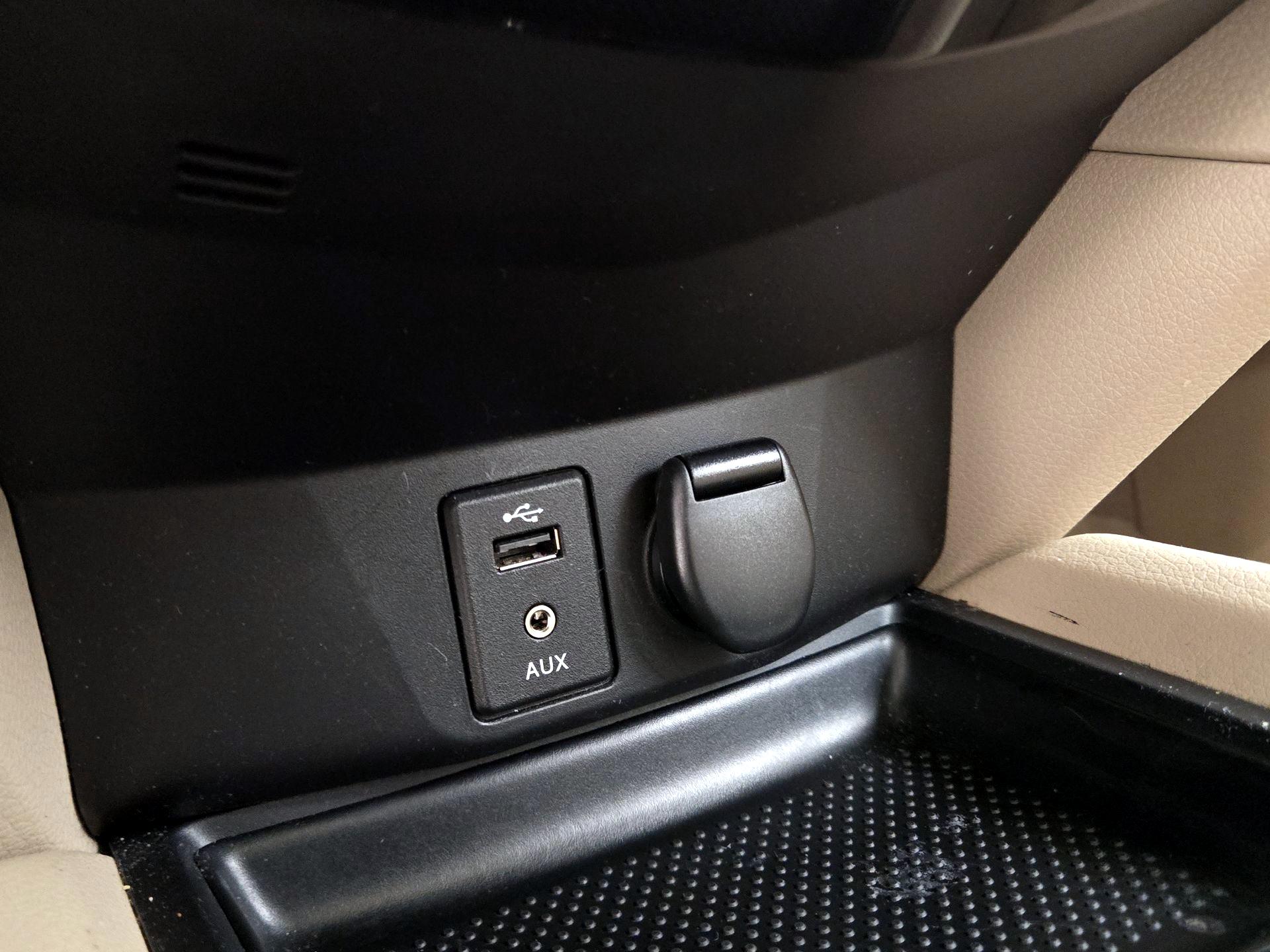 Thumbnail: 2014 Nissan Rogue - 19