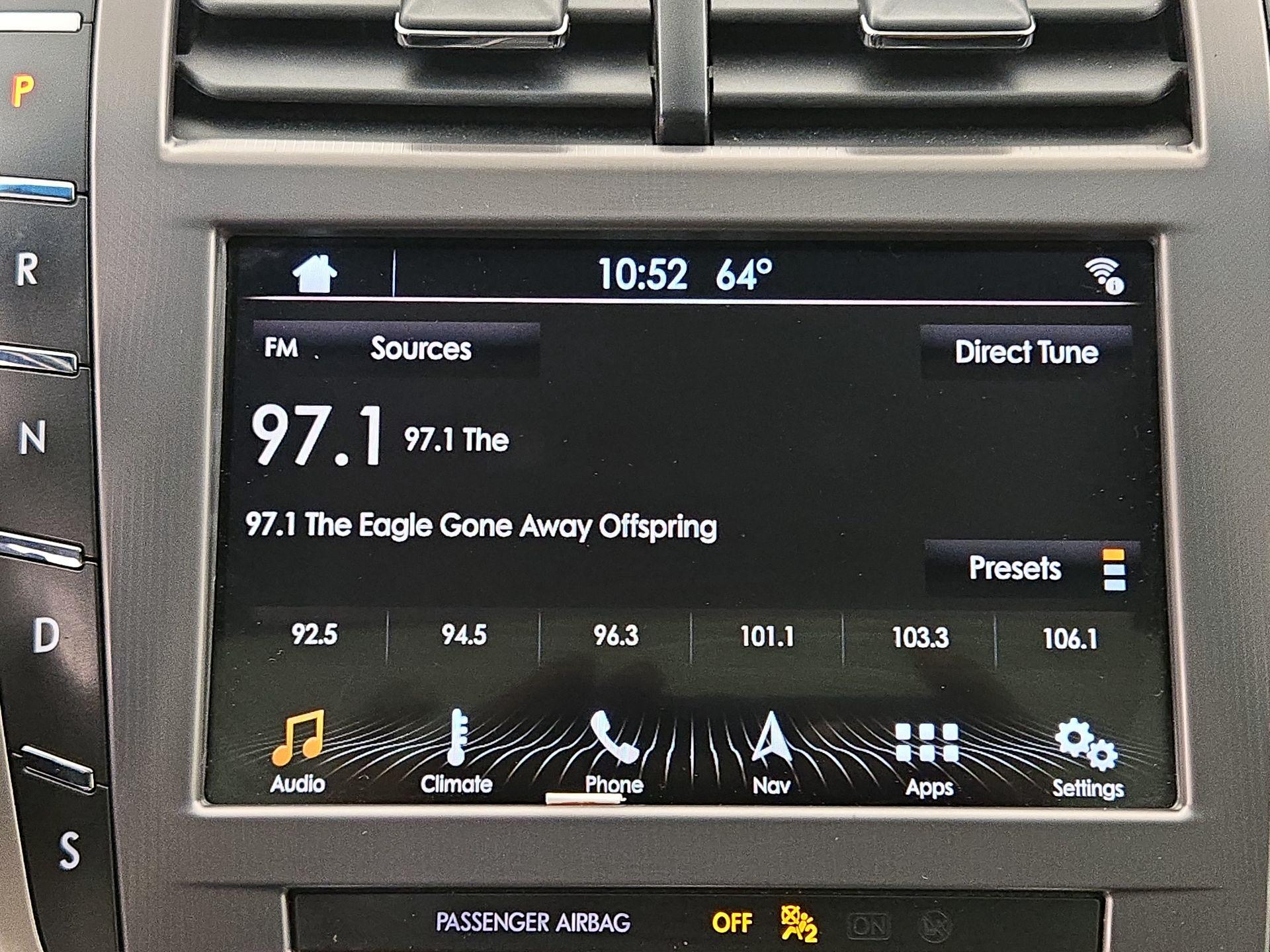 Thumbnail: 2017 Lincoln MKZ - 16