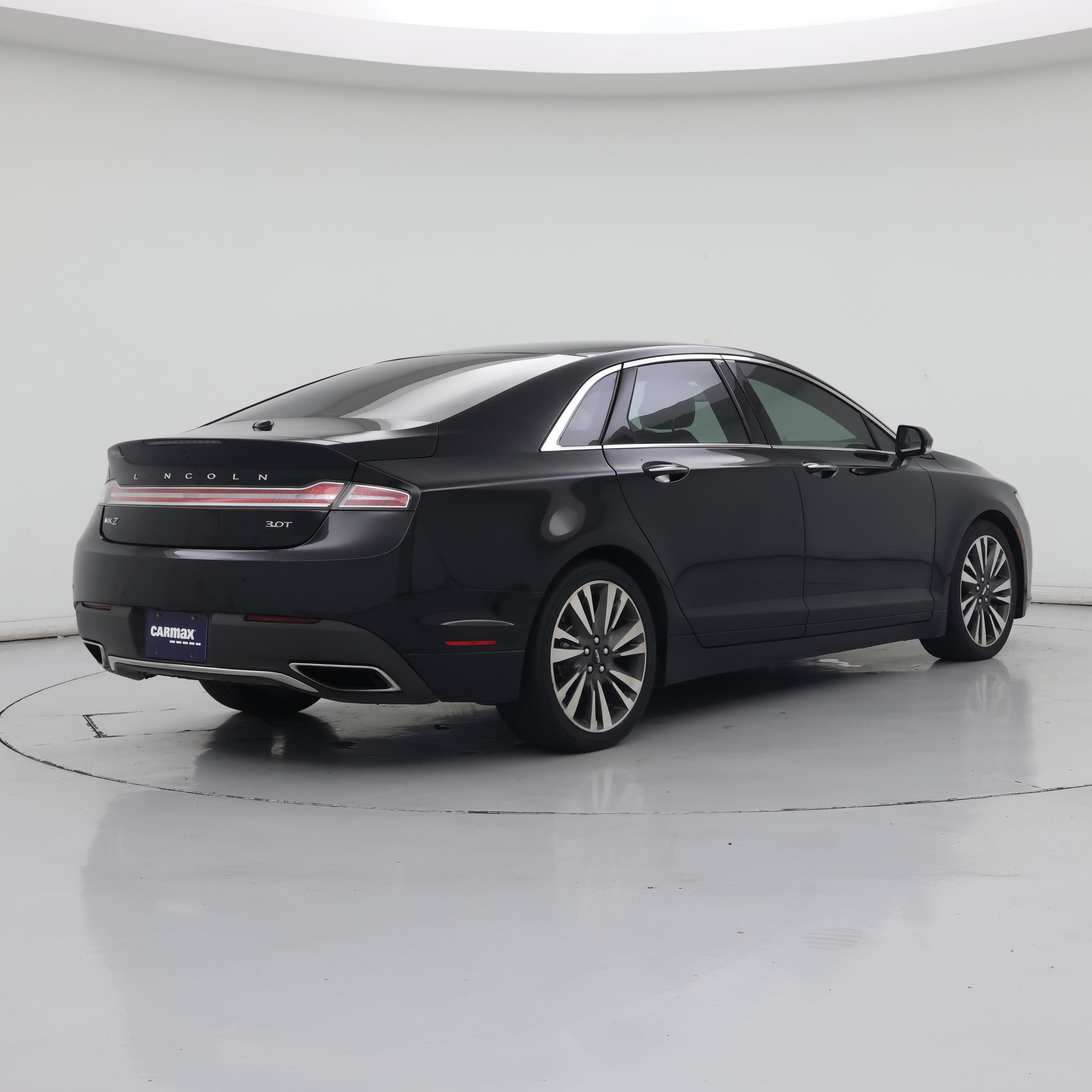 Thumbnail: 2017 Lincoln MKZ - 8