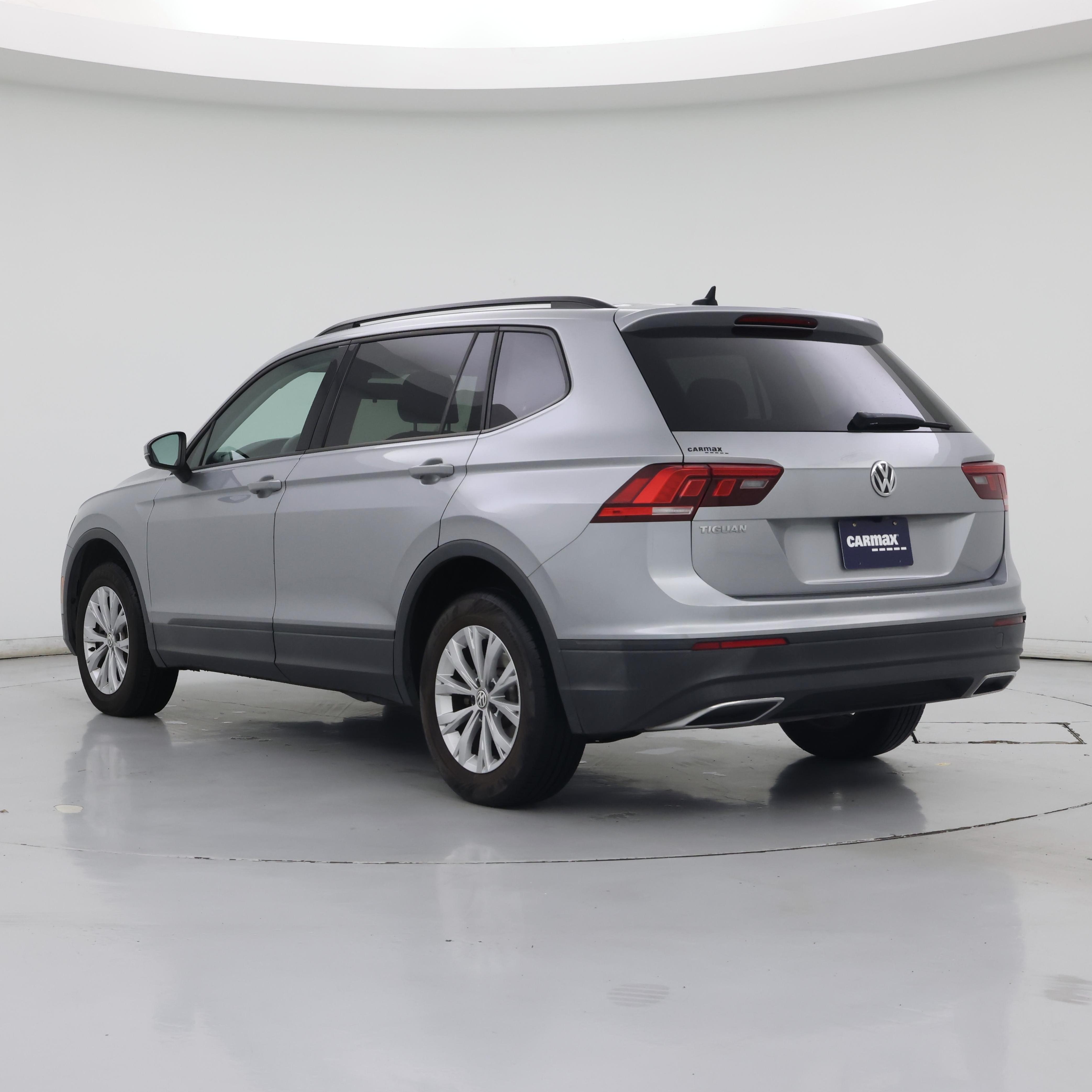 Thumbnail: 2020 Volkswagen Tiguan - 2