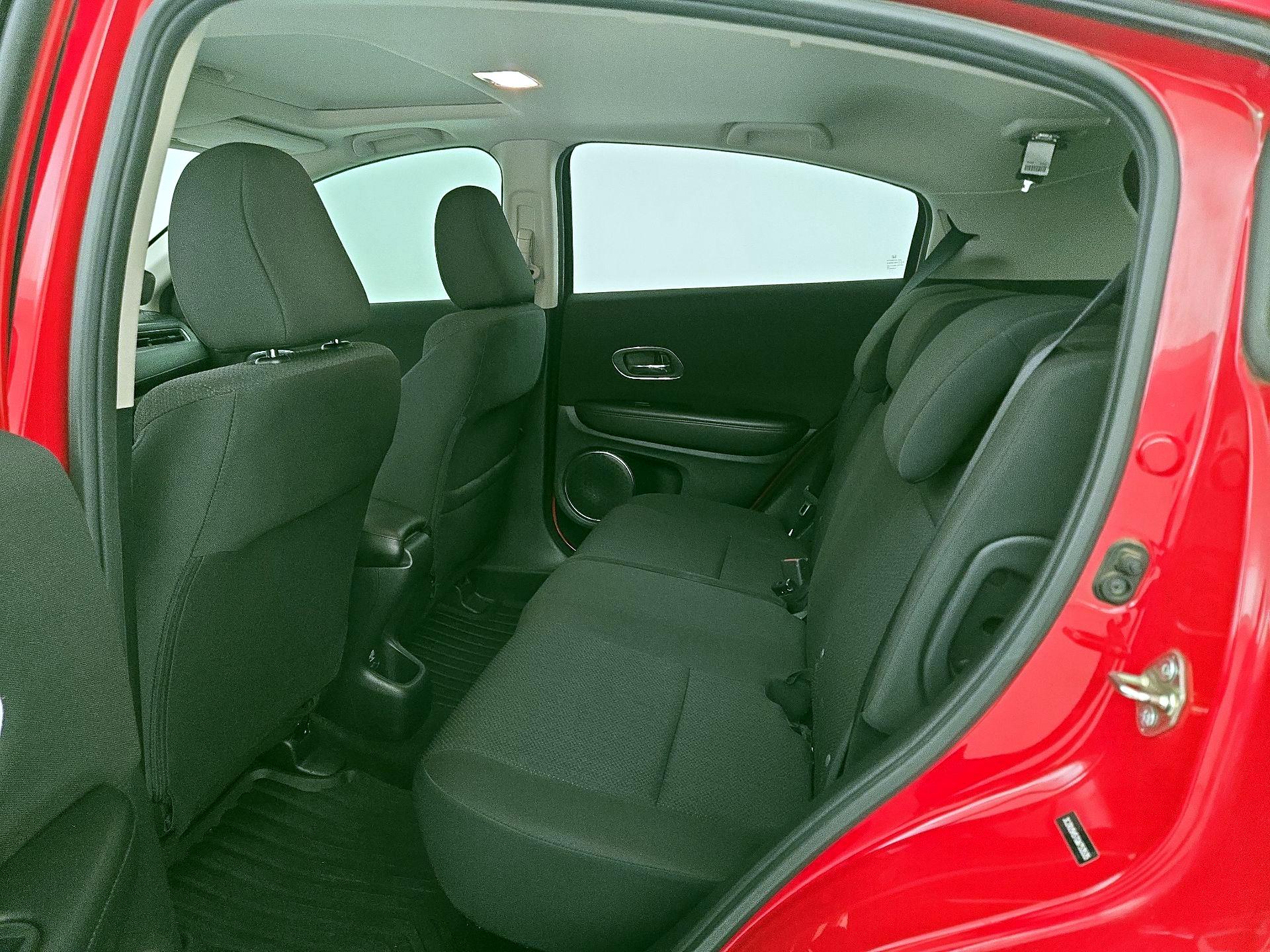 Thumbnail: 2016 Honda HR-V - 20