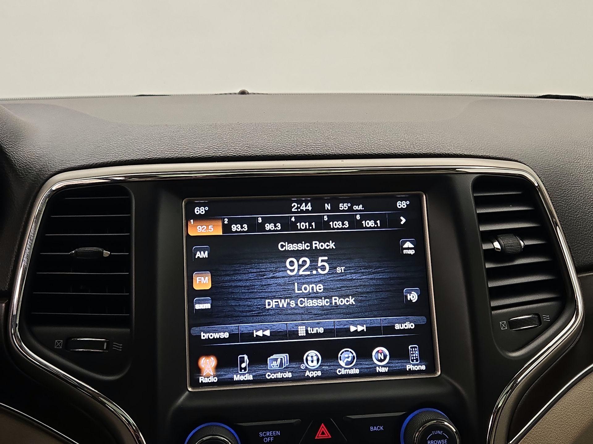 Thumbnail: 2014 Jeep Grand Cherokee - 16