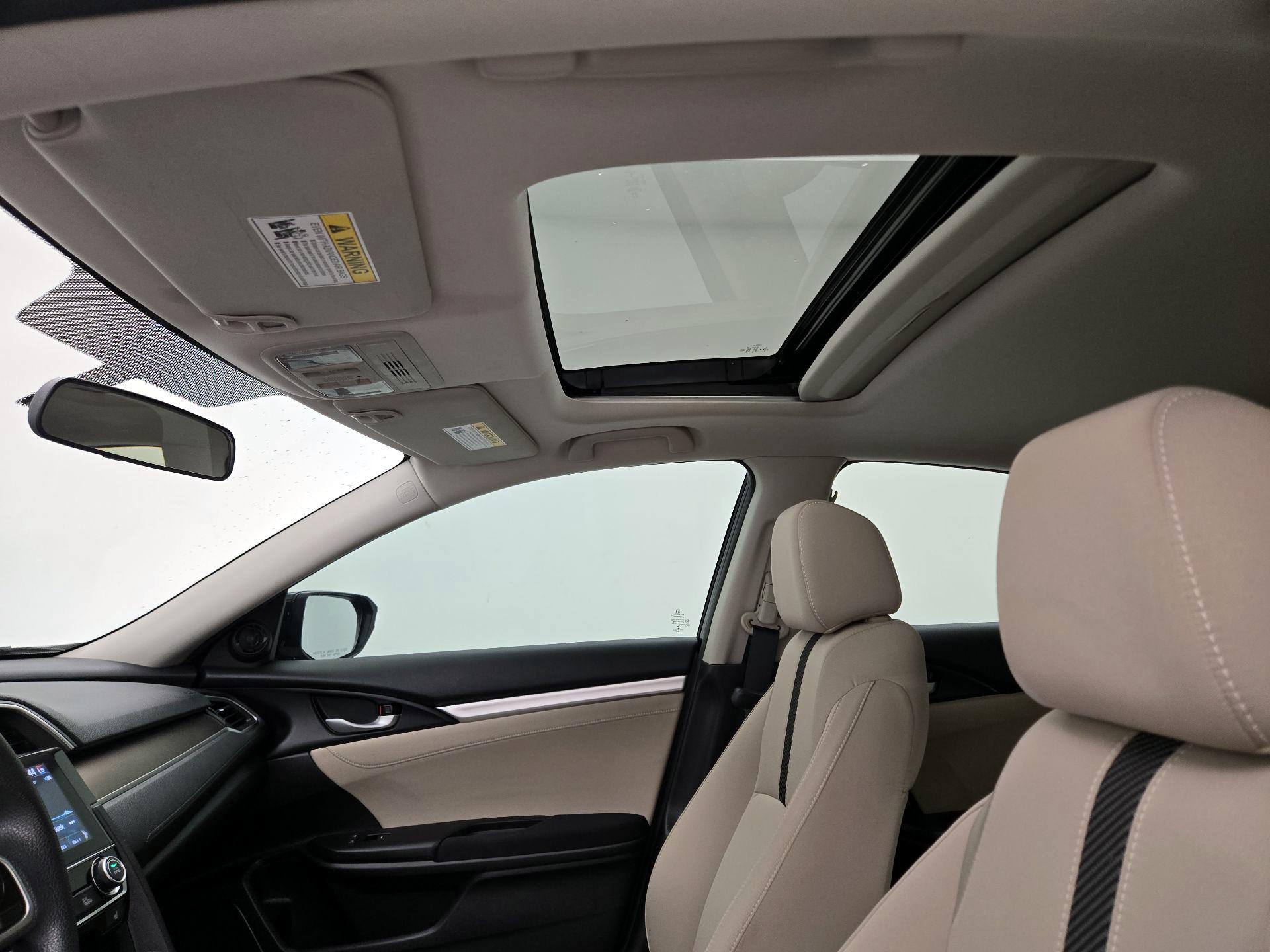 Thumbnail: 2017 Honda Civic - 19