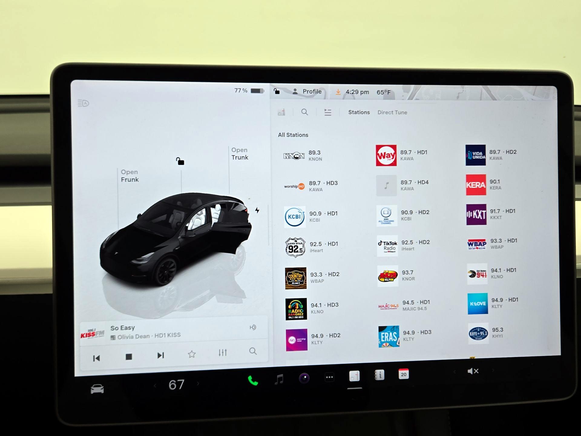 Thumbnail: 2023 Tesla Model Y - 15