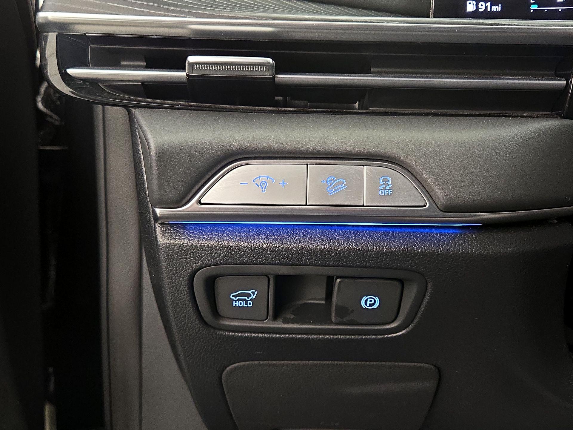 Thumbnail: 2025 Genesis GV80 - 13