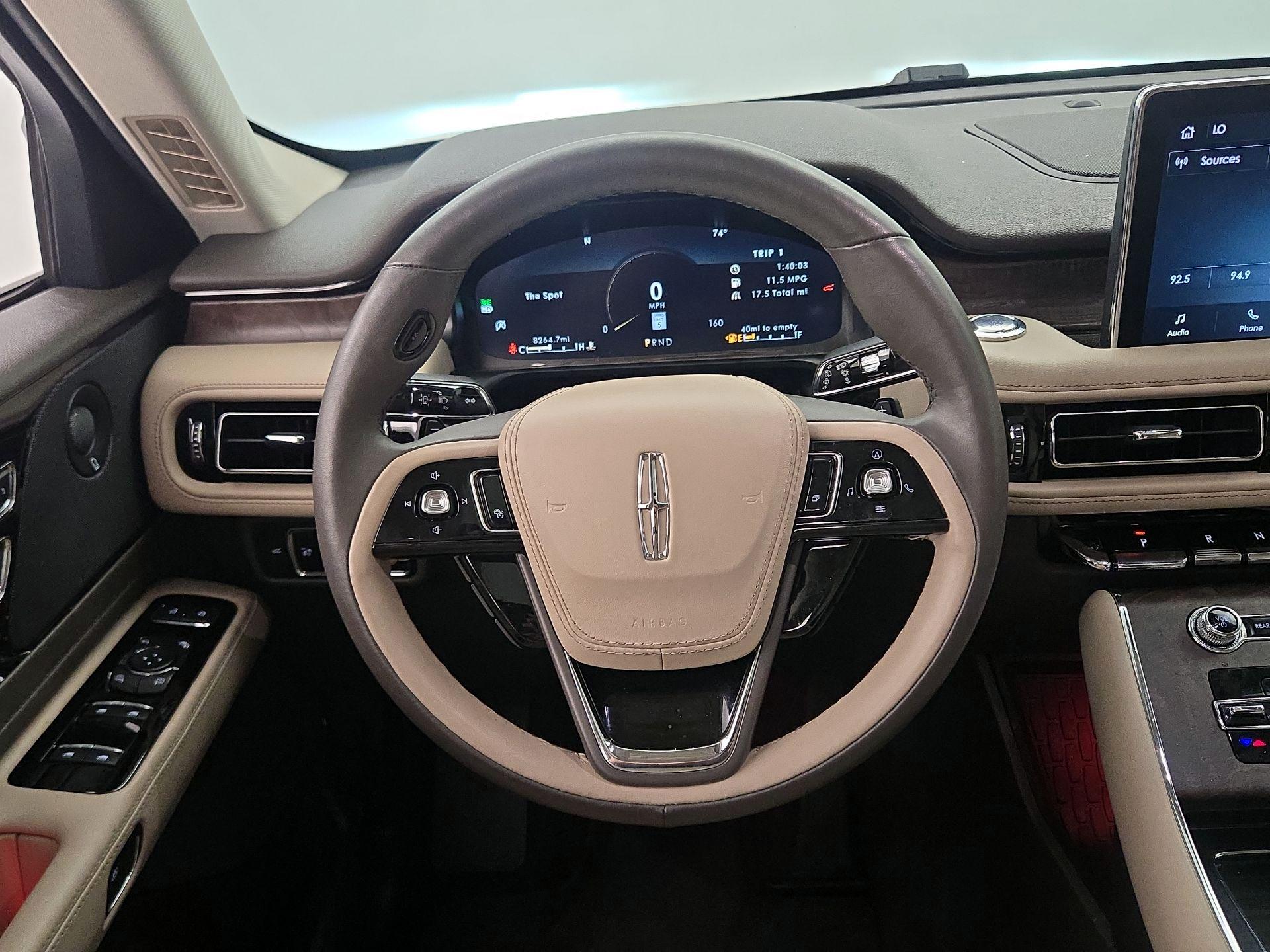 Thumbnail: 2024 Lincoln Aviator - 10