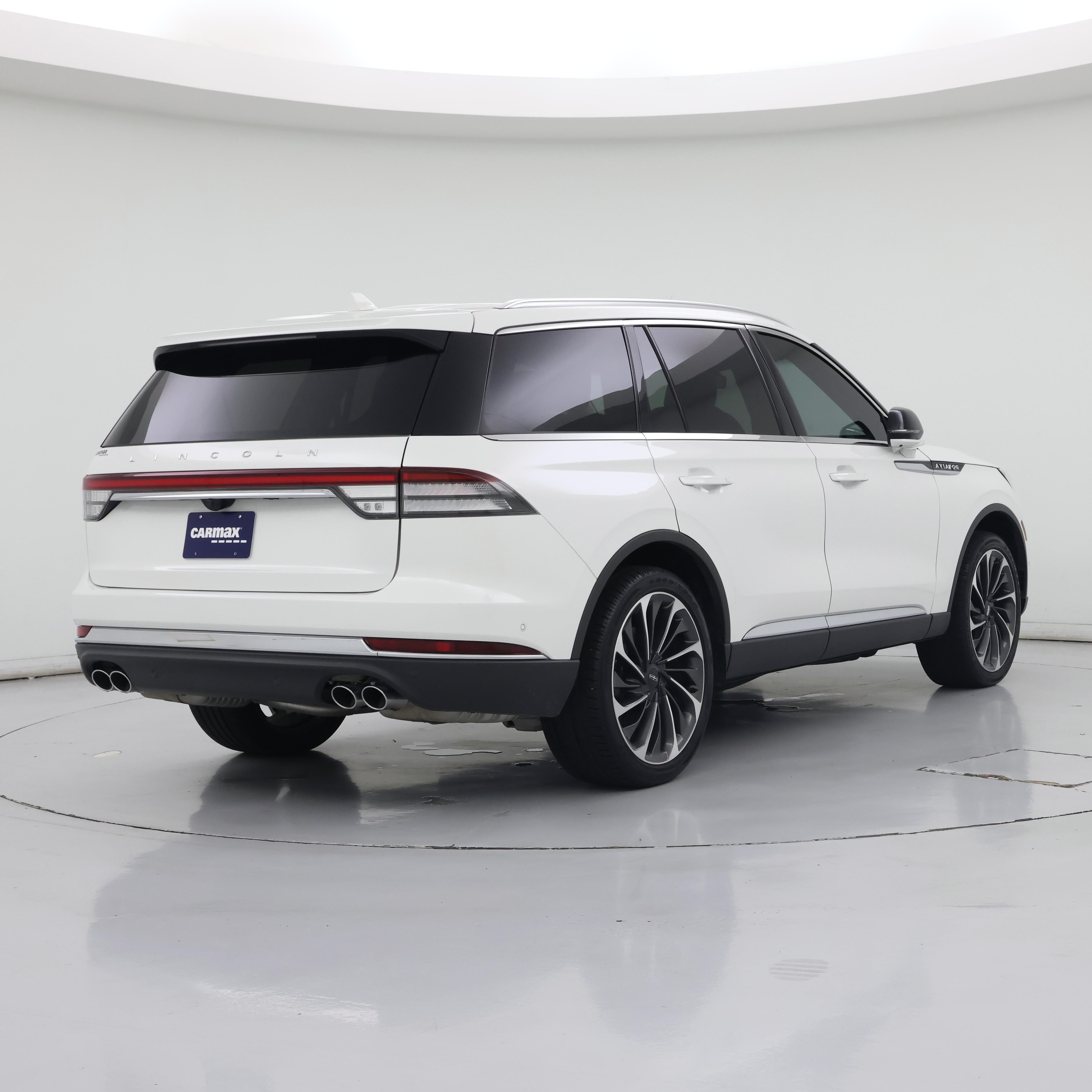 Thumbnail: 2024 Lincoln Aviator - 8