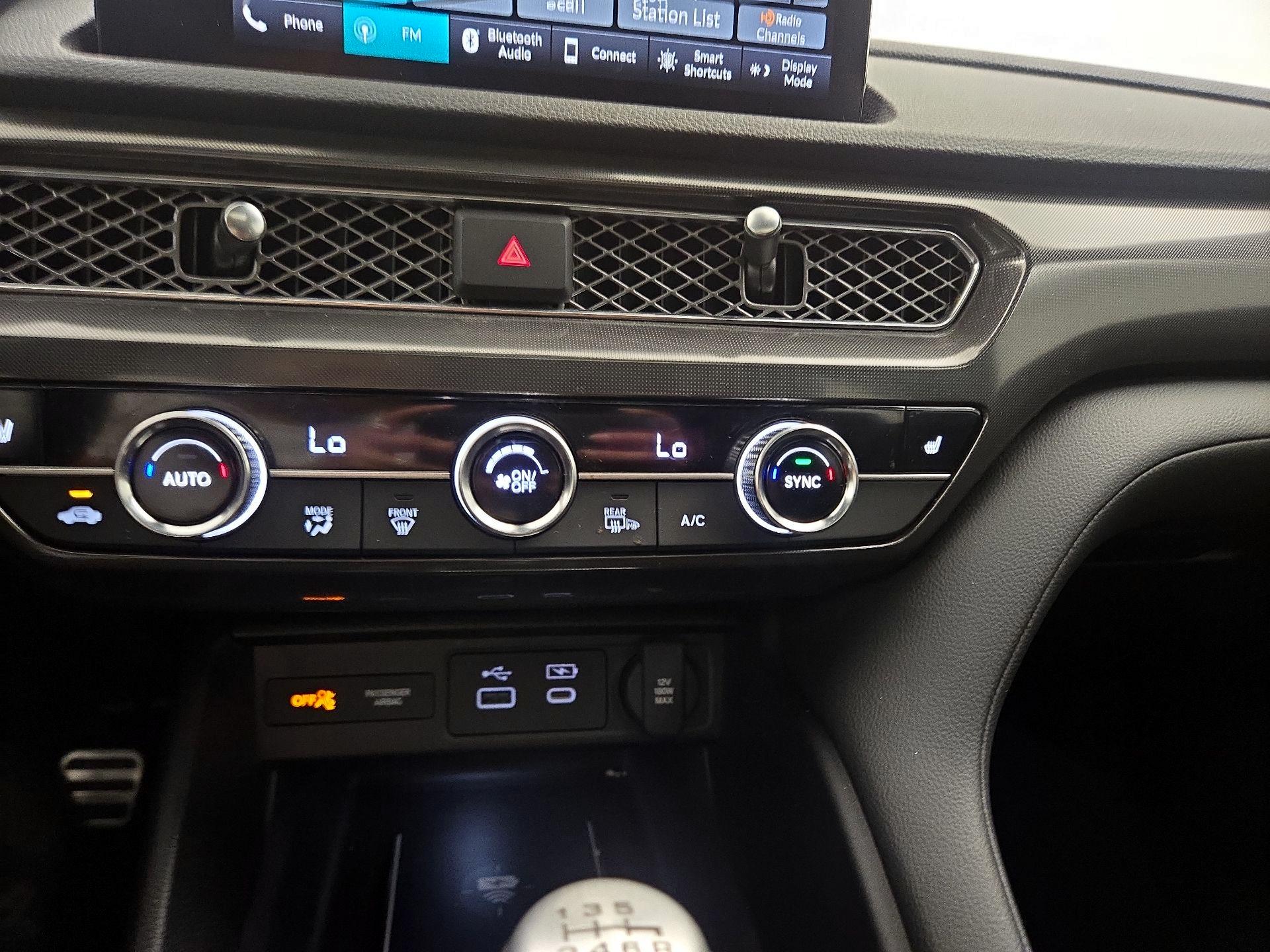 Thumbnail: 2023 Acura Integra - 15