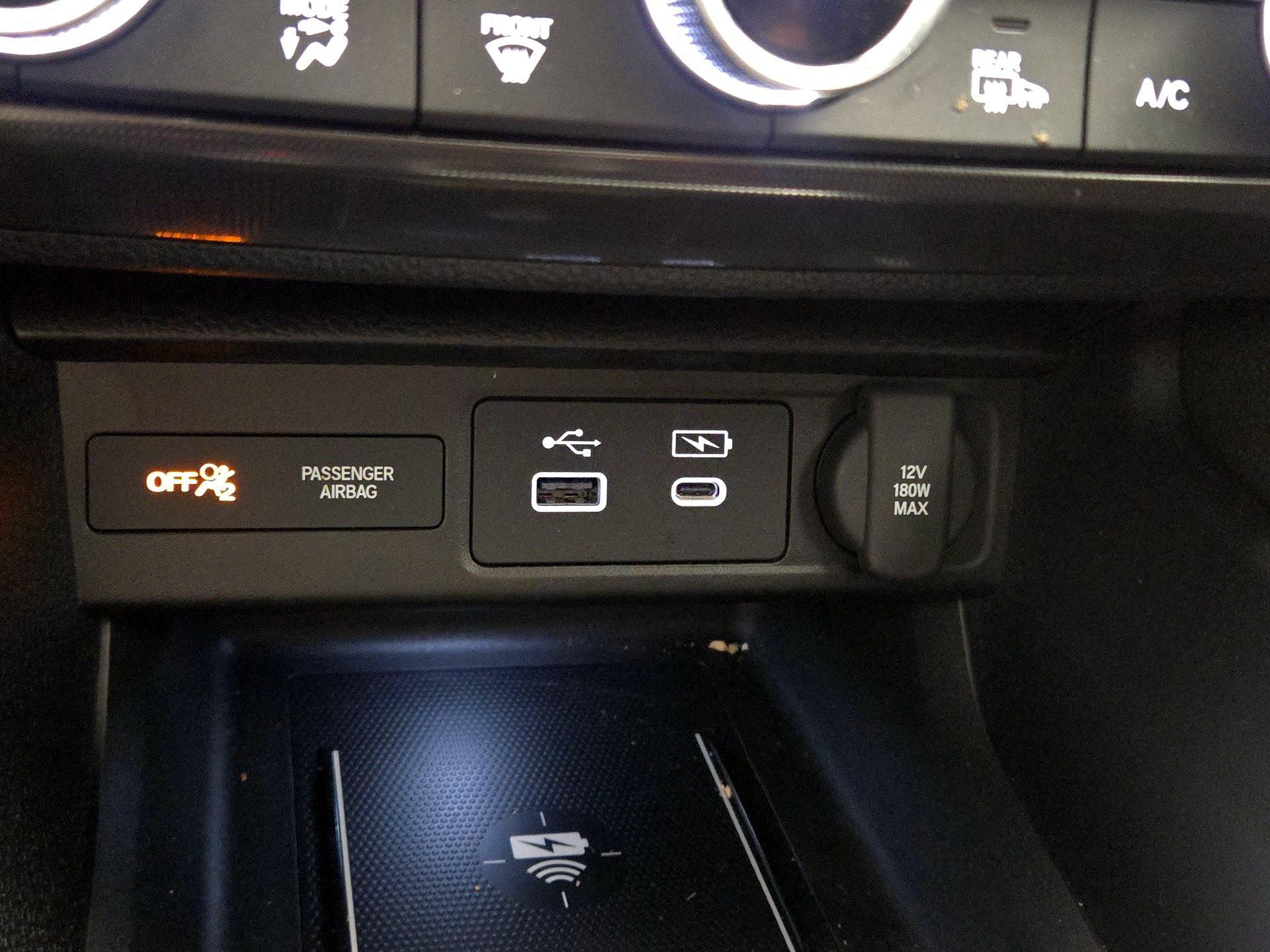 Thumbnail: 2023 Acura Integra - 17