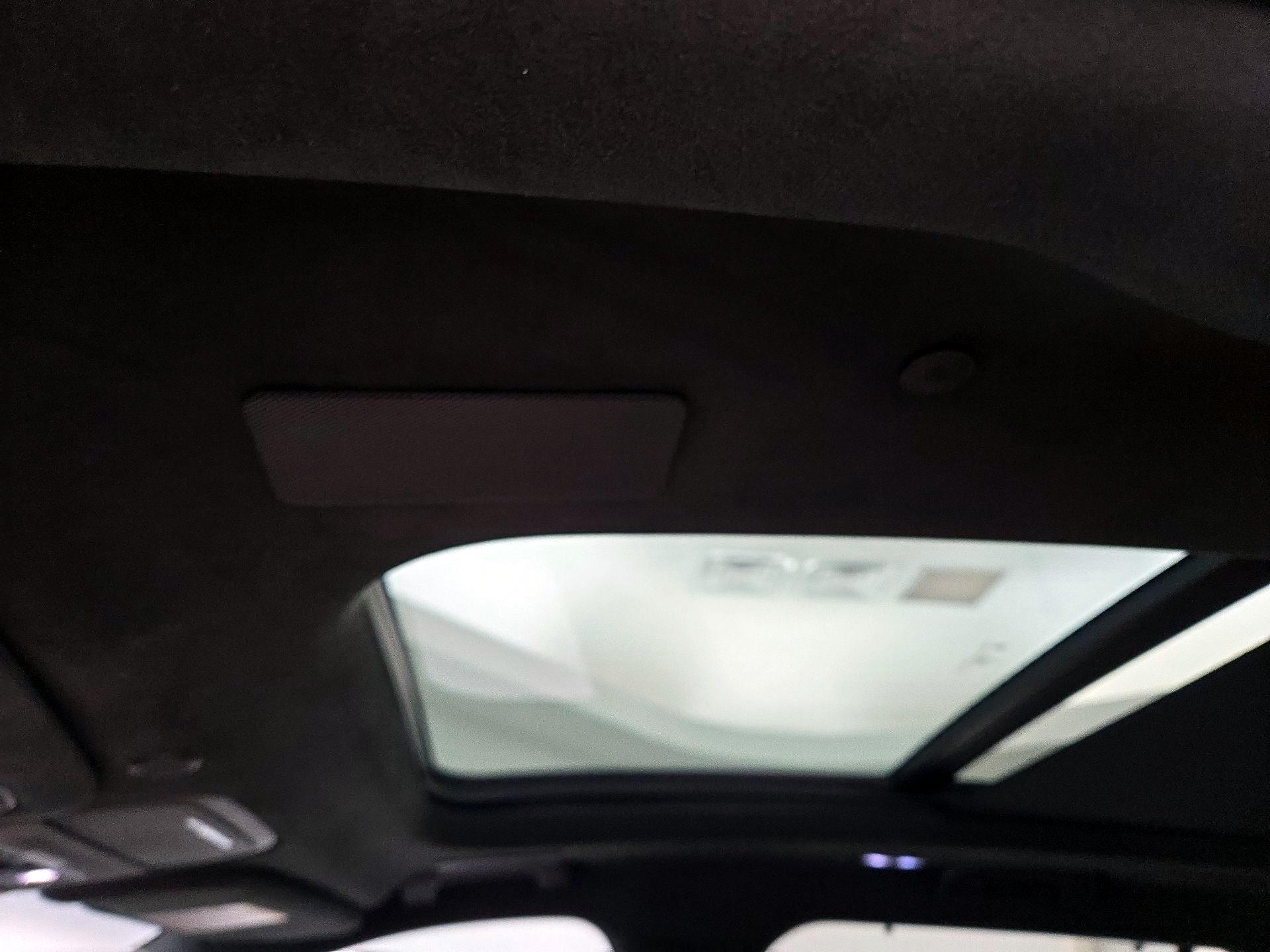 Thumbnail: 2022 Lincoln Aviator - 20