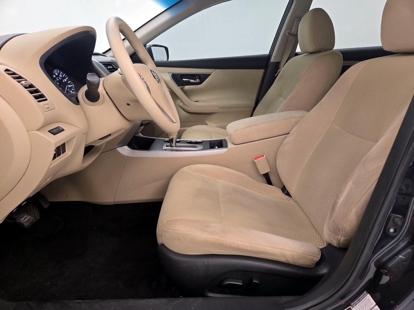 2015 Nissan Altima S - Photo 12