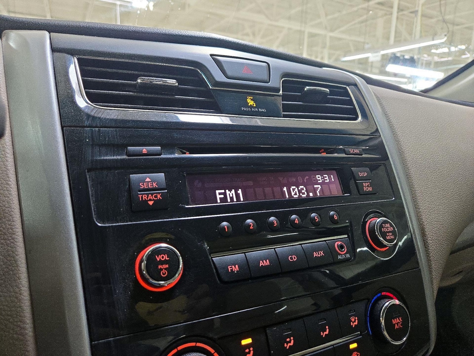 2015 Nissan Altima S - Photo 15