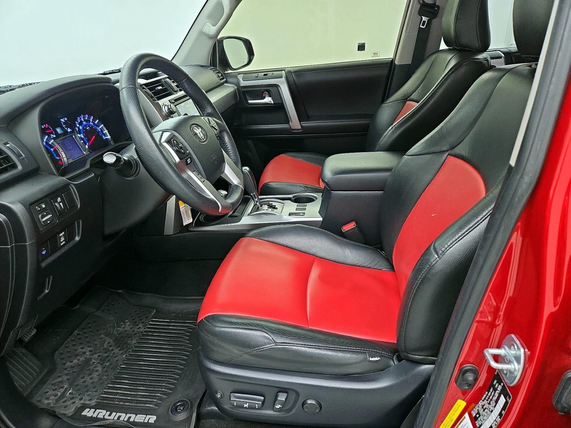 Thumbnail: 2019 Toyota 4Runner - 11